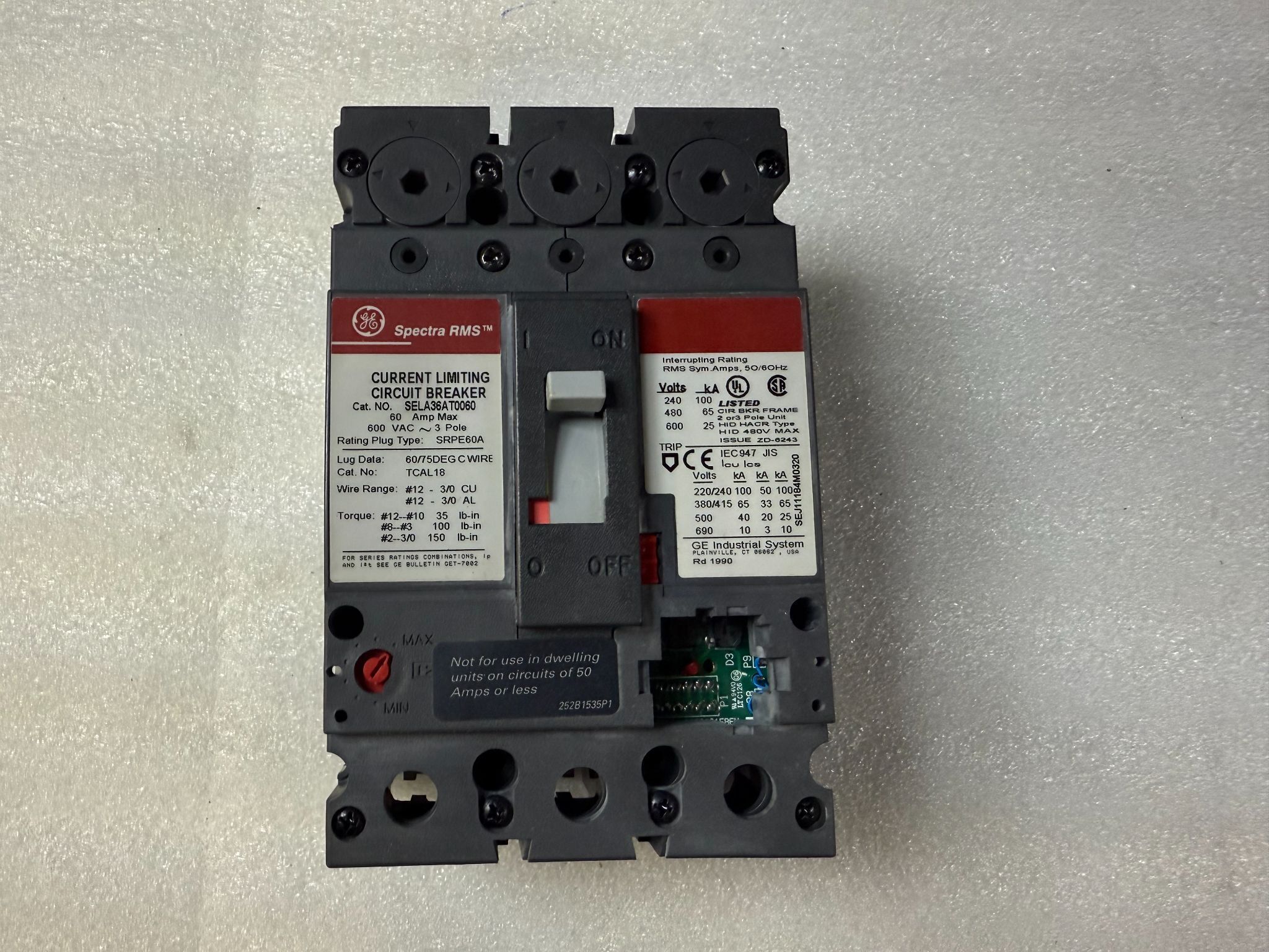 GENERAL ELECTRIC SELA36AT0060 600VAC 60A Current Limiting Circuit Breaker USED 0
