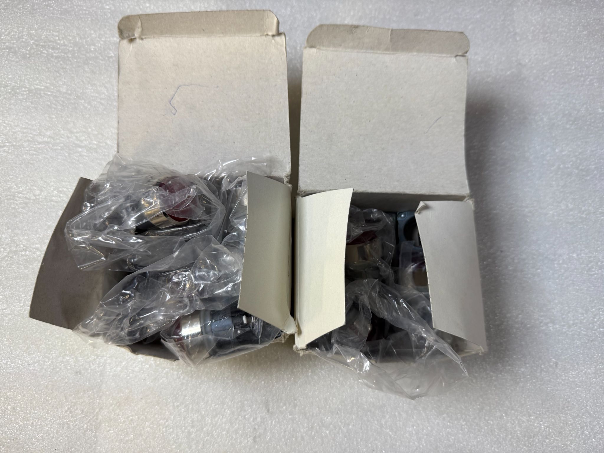 SIEMENS 3SB3501-0BA21 Illuminated Pushbutton Switch NEW (LOT OF 8) 0