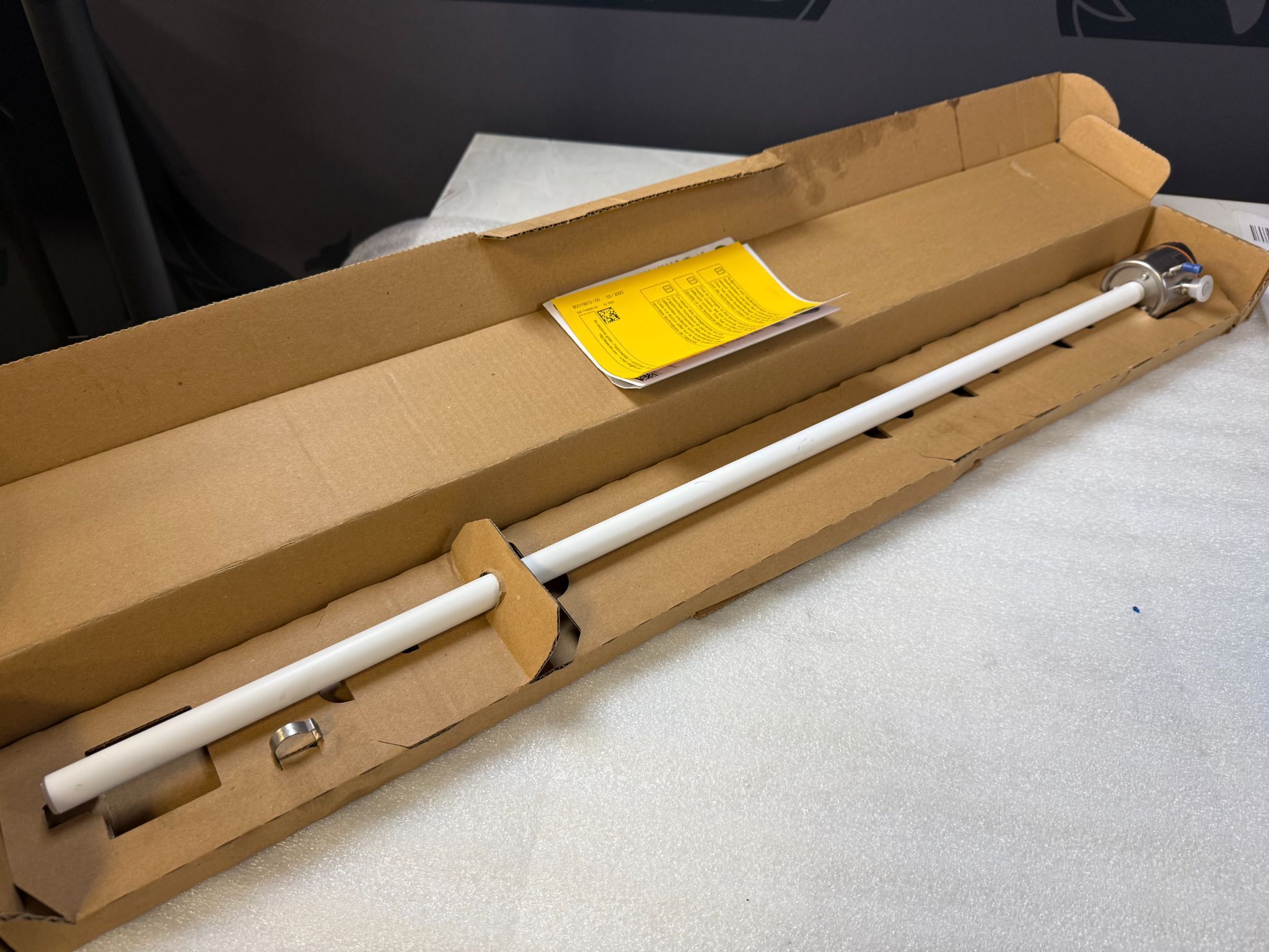 IFM LK3124 Electronic Level Sensor NEW 2