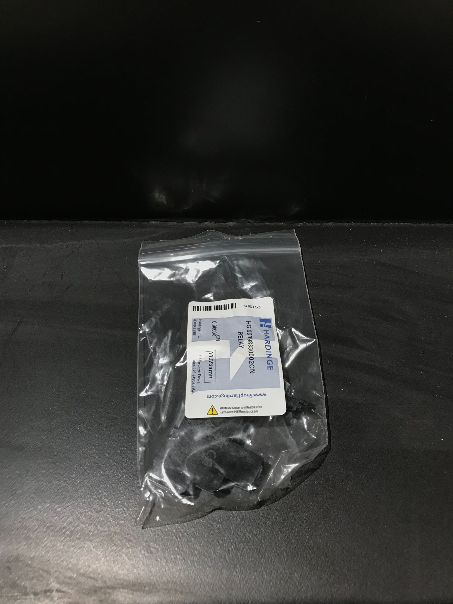 OMRON P2RFZ-08-E Relay Socket NEW 0