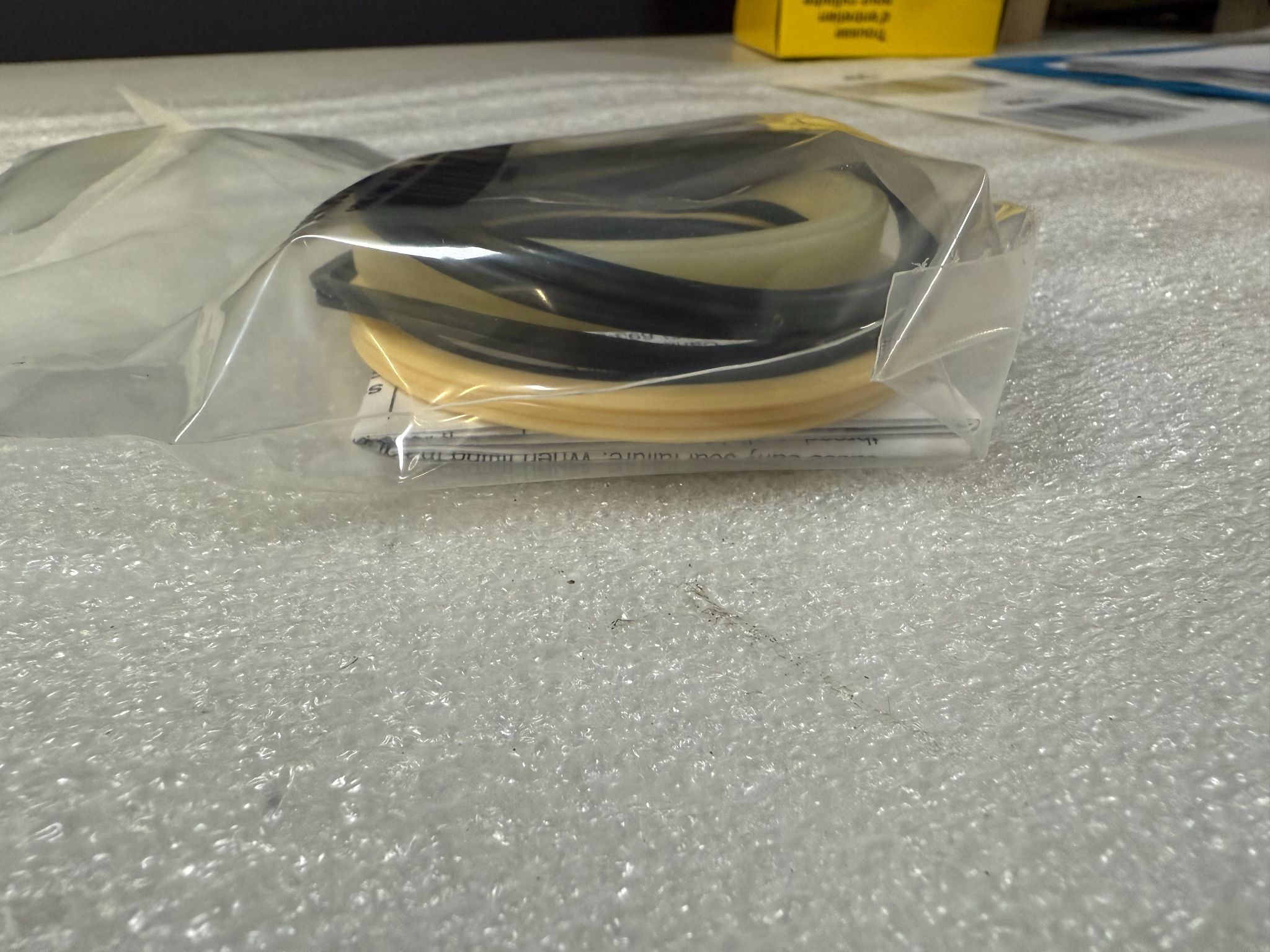 PARKER PN080HM001 HMI/HMD Piston Seal Kit NEW 3
