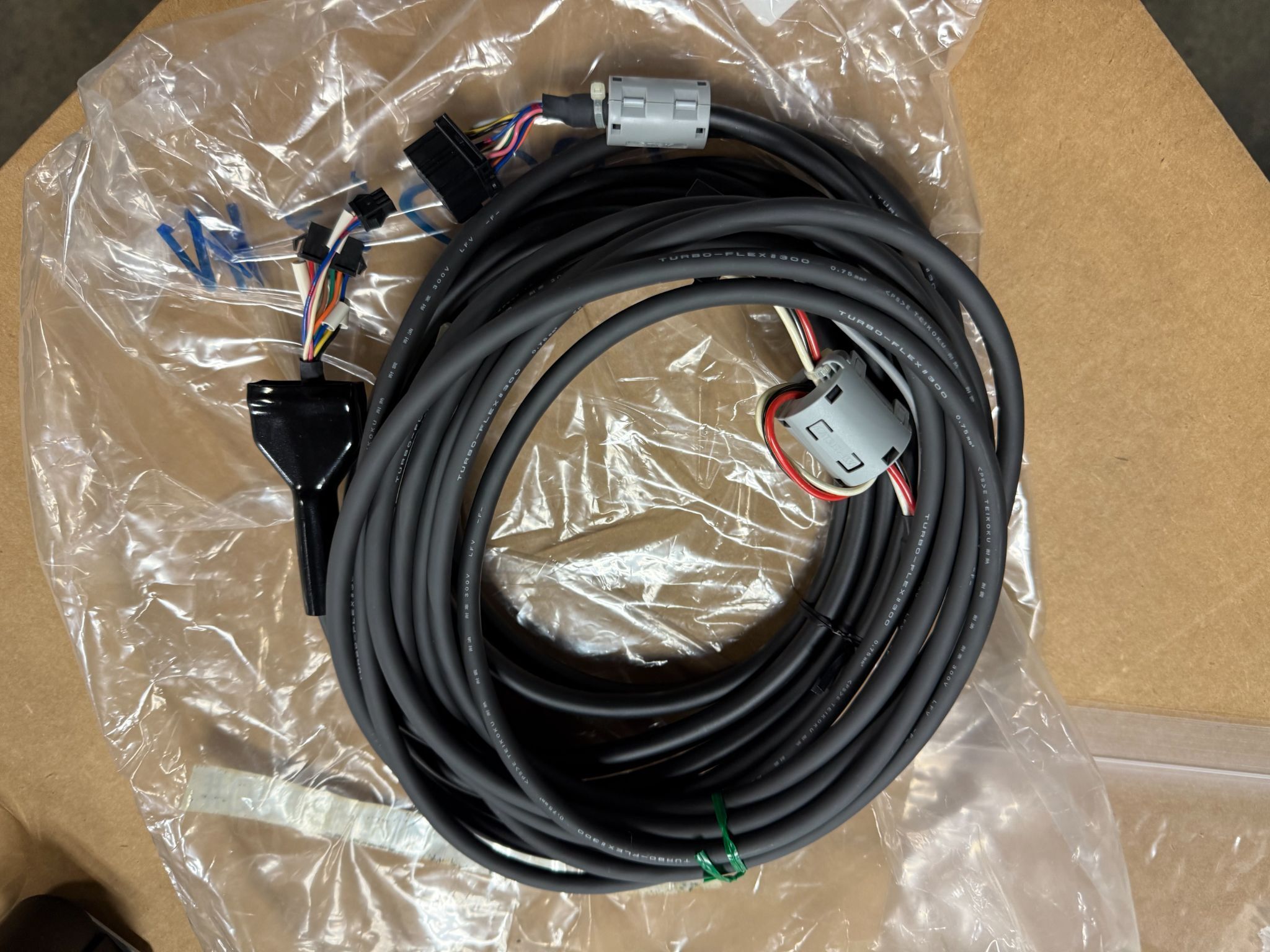 YAMAHA F14H10‑400 Single Axis Robotic Linear Actuator NEW 1