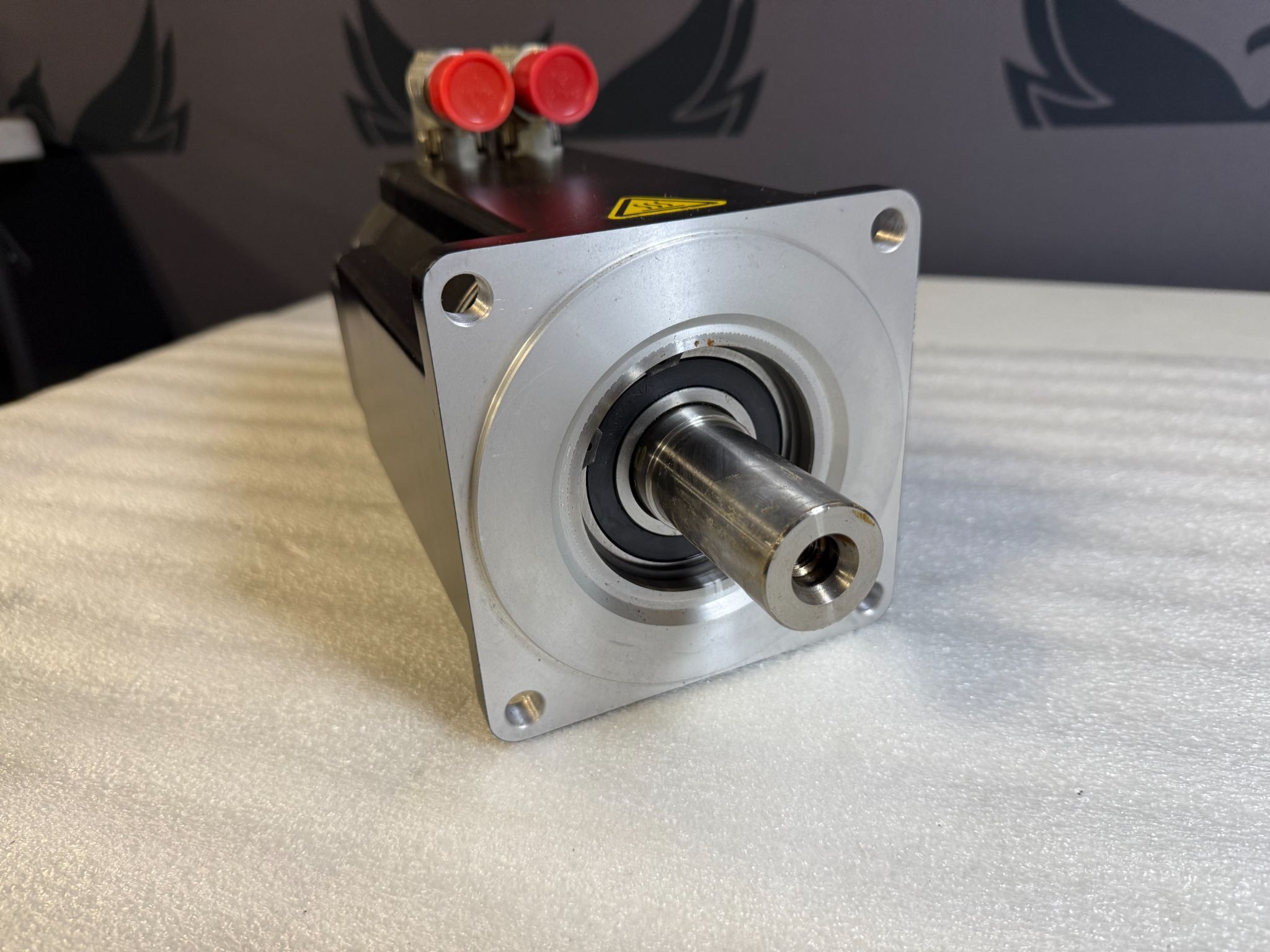PROMESS AKM64K‑ANA2R‑70 3‑Phase PM Servo Motor NEW 2