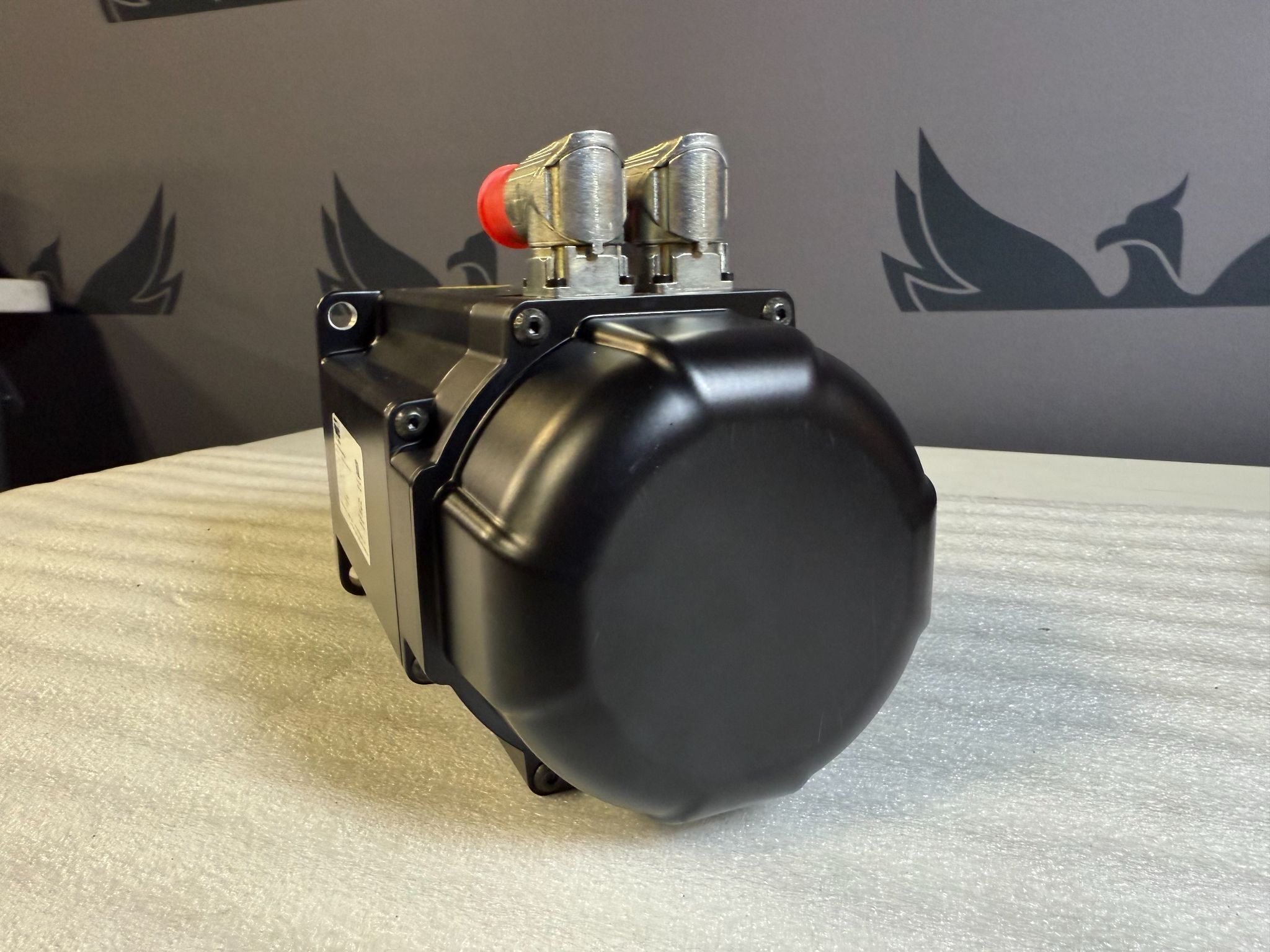 PROMESS AKM64K‑ANA2R‑70 3‑Phase PM Servo Motor NEW 4