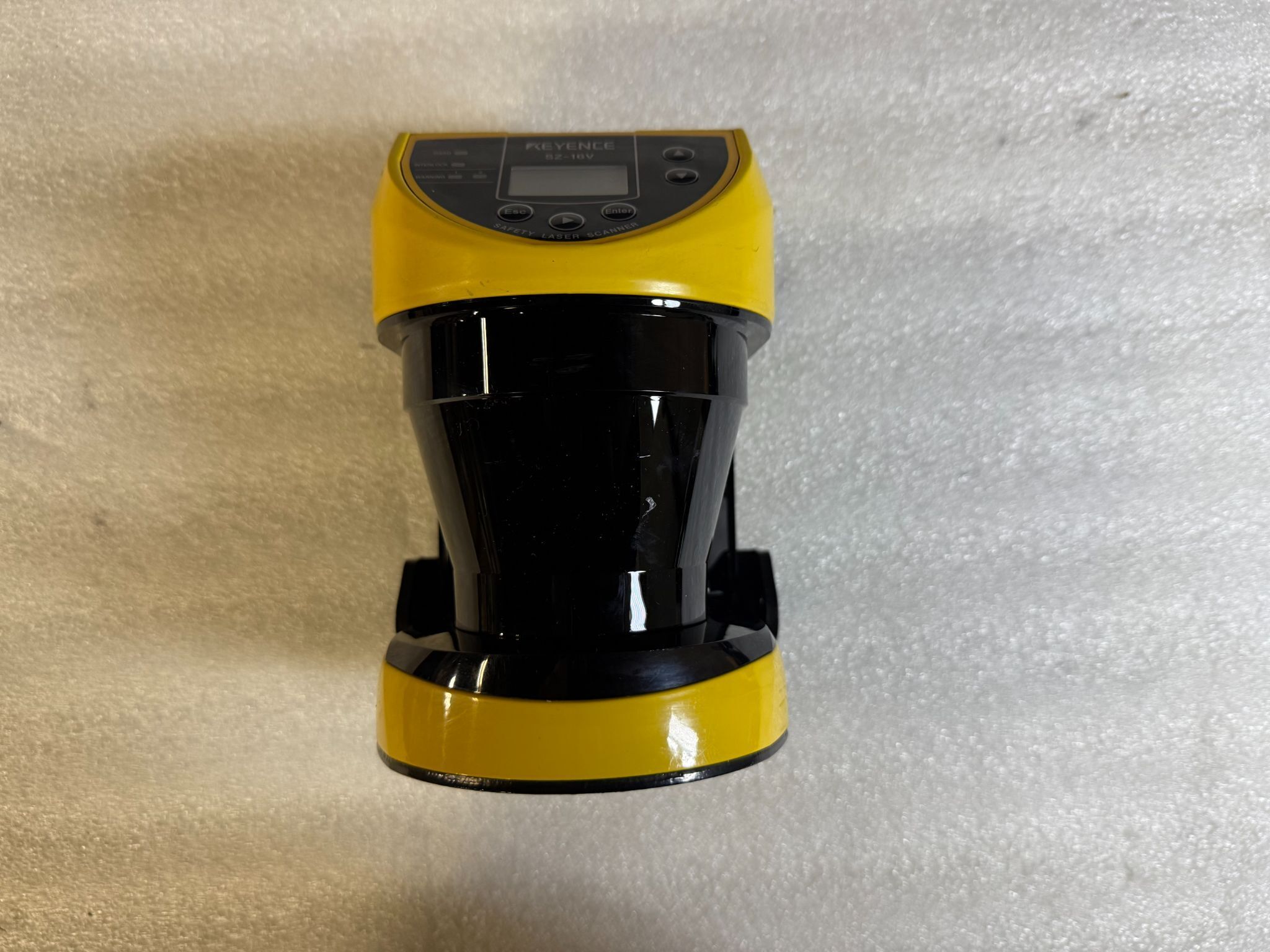 KEYENCE SZ‑16V Safety Laser Scanner 24VDC USED 0