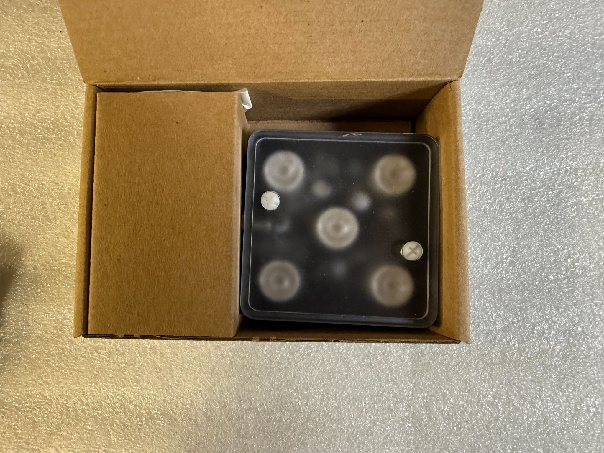 BANNER LEDIA70XD5‑XQ 70mm Vision Light Kit NEW 2