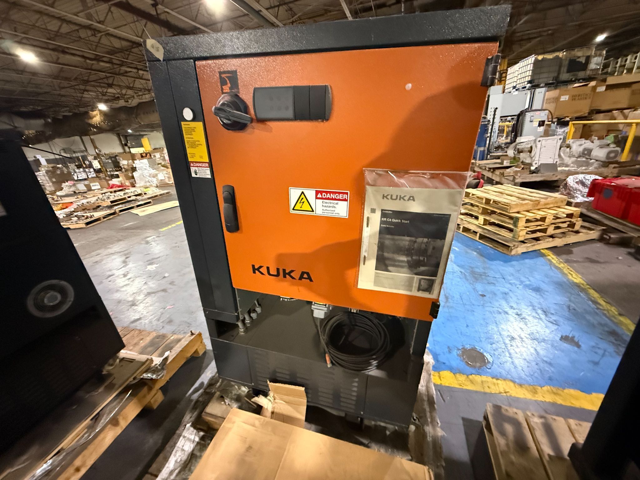 KUKA KR16 L6-2 Robot Complete w/ KR C4 NA Controller NEW (Missing Pendant) 5