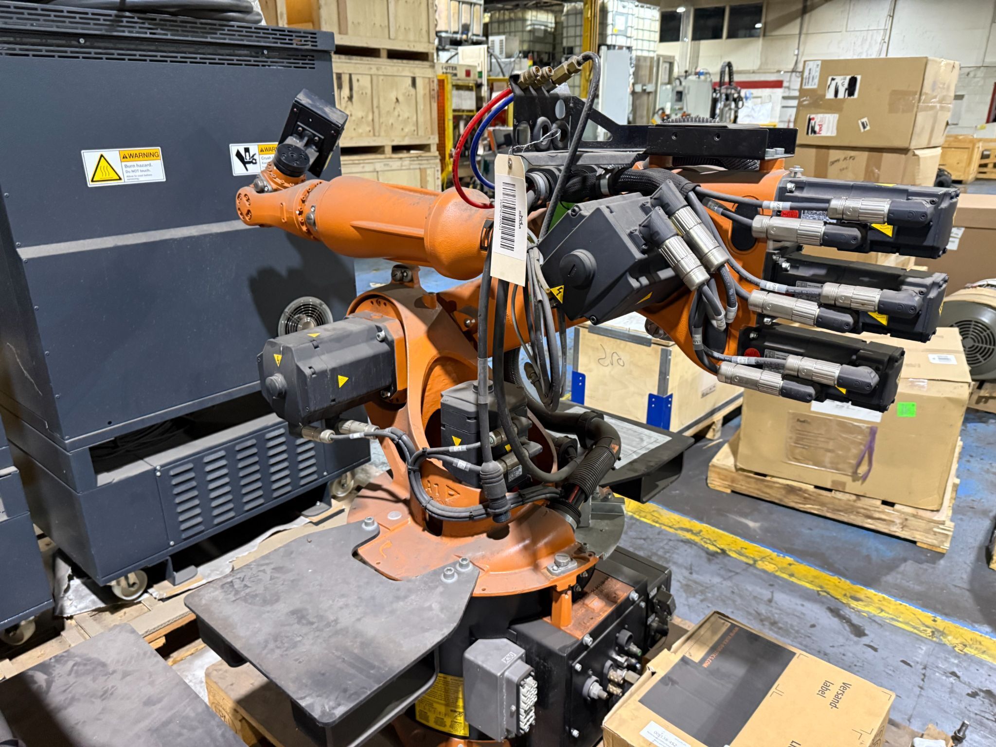 KUKA KR16 L6-2 Robot Complete w/ KR C4 Controls NEW (Missing Pendant) 1