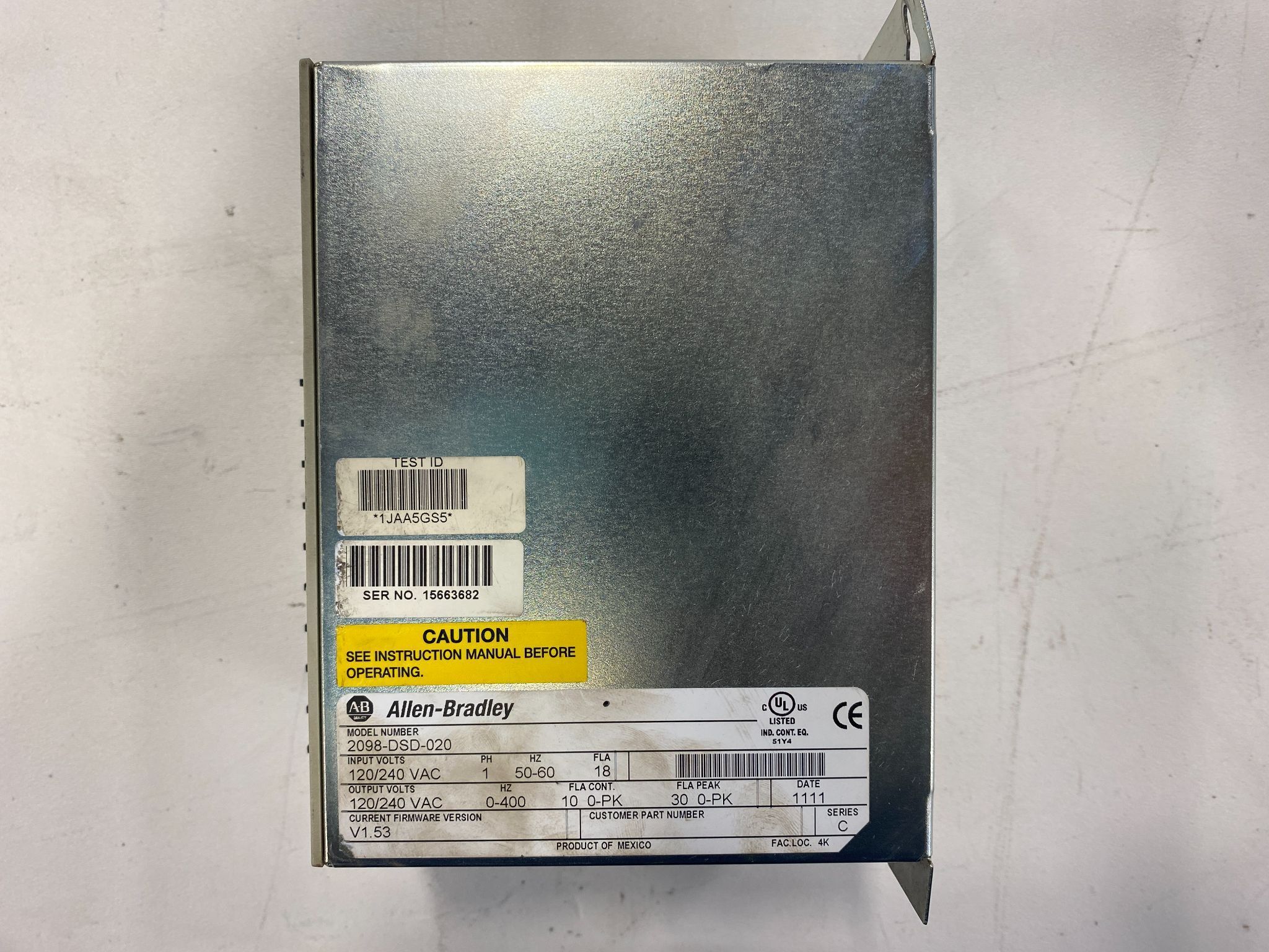 Allen-Bradley 2098-DSD-020/C Ultra3000 Servo Drive 120-240VAC USED 1