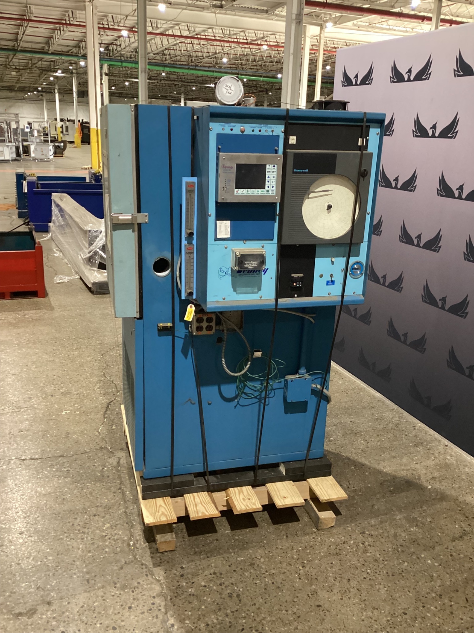 TENNEY TTC-220-I Environmental Test Chamber USED 0