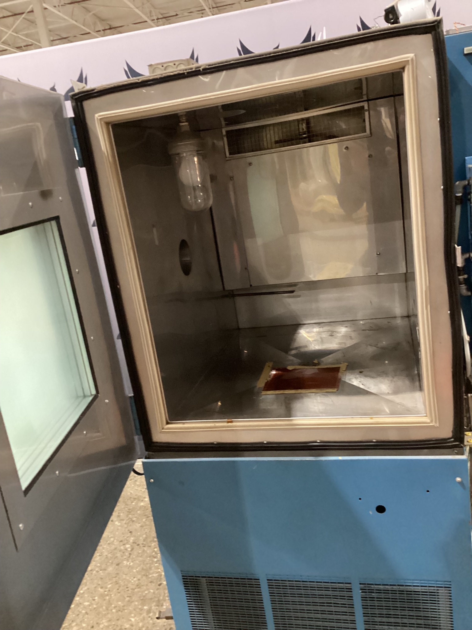 TENNEY TTC-220-I Environmental Test Chamber USED 19