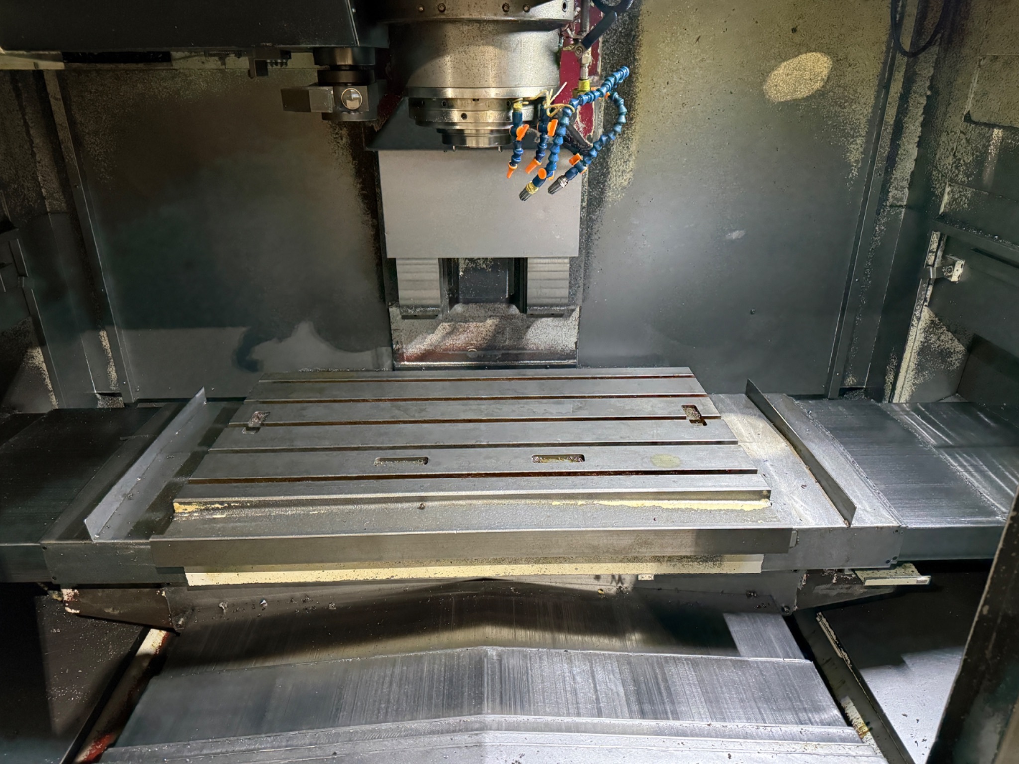 OKK VM5 CNC Machines 4