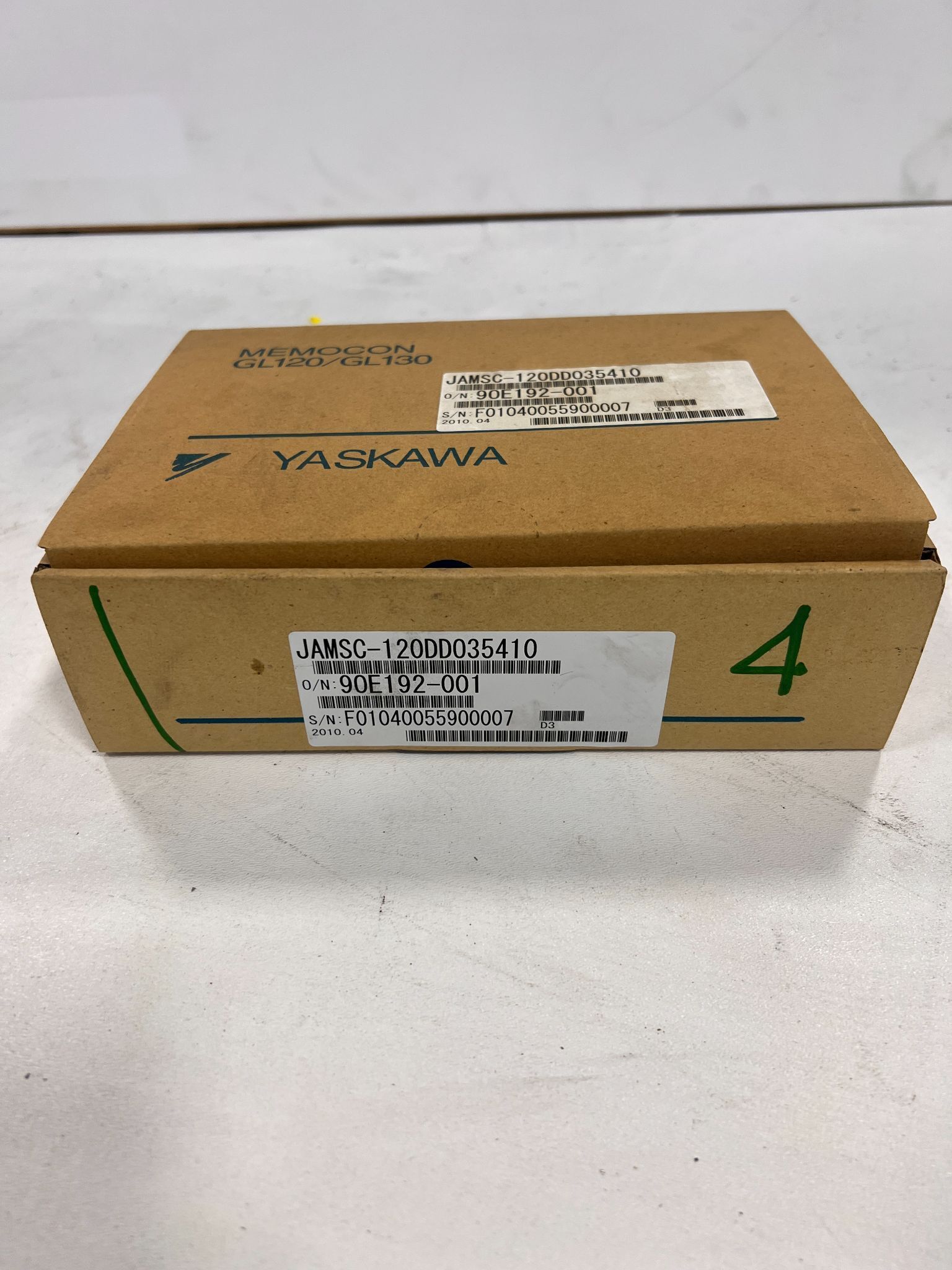 YASKAWA JAMSC-120DD035410 MEMOCON GL120 Digital Output Module NEW 0
