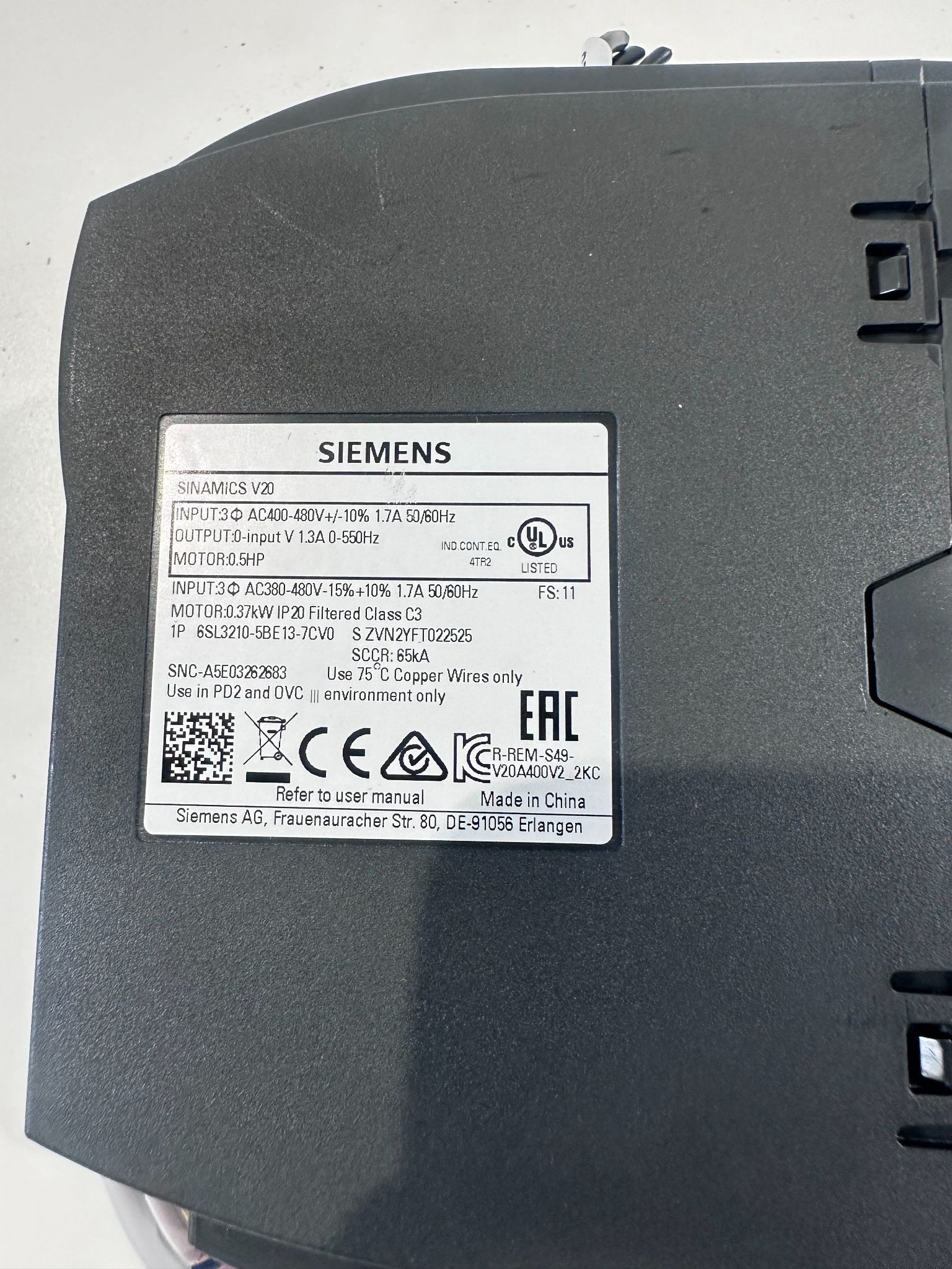 SIEMENS 6SL3210-5BE13-7CV0 SINAMICS V20 Variable Frequency Drive USED 2