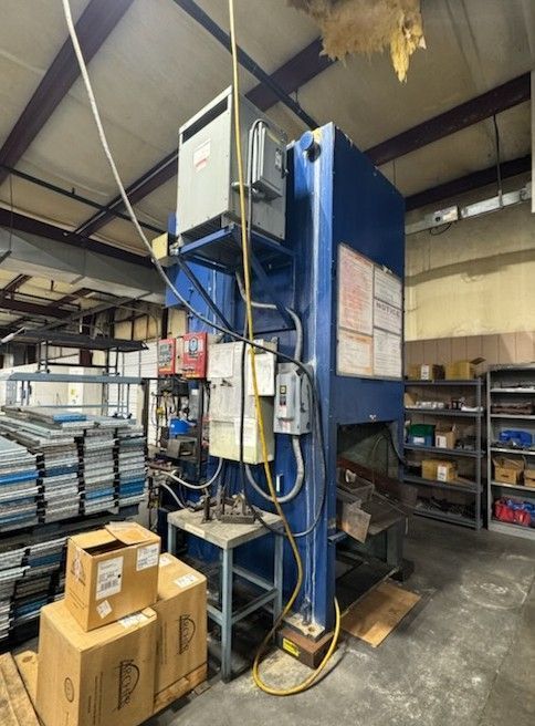 Komatsu OES150-3 150 Ton OBI Press USED 3