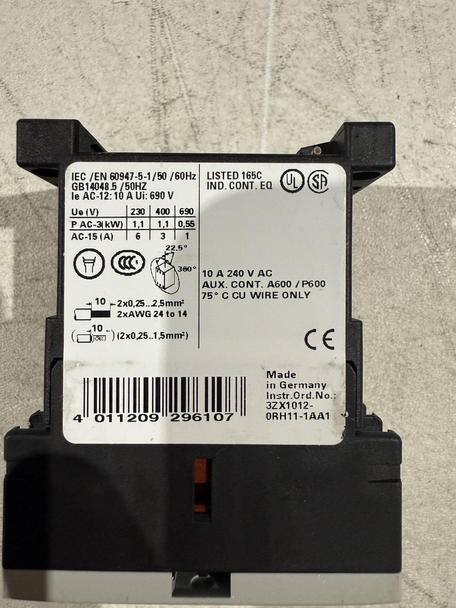SIEMENS 3RH1140-2BB40 Auxiliary Contactor 4NO 24VDC Coil NEW 3