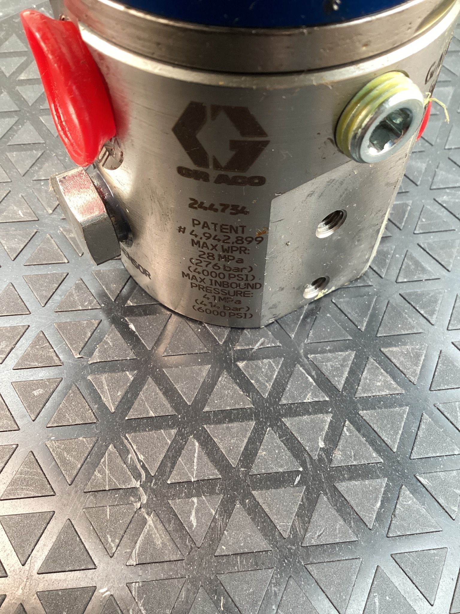 GRACO 244-734 Air Pressure Regulator USED 5