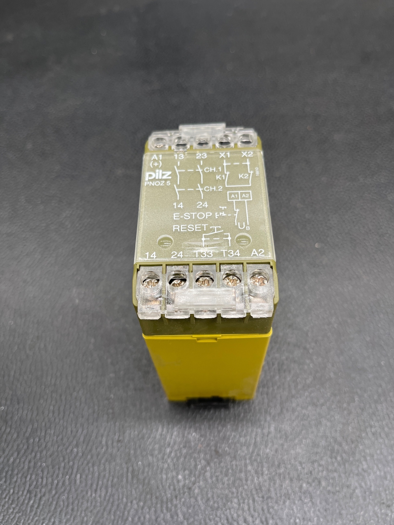 PILZ 474595 PNOZ 5 Safety Relay 115–120VAC 2NO NEW 4