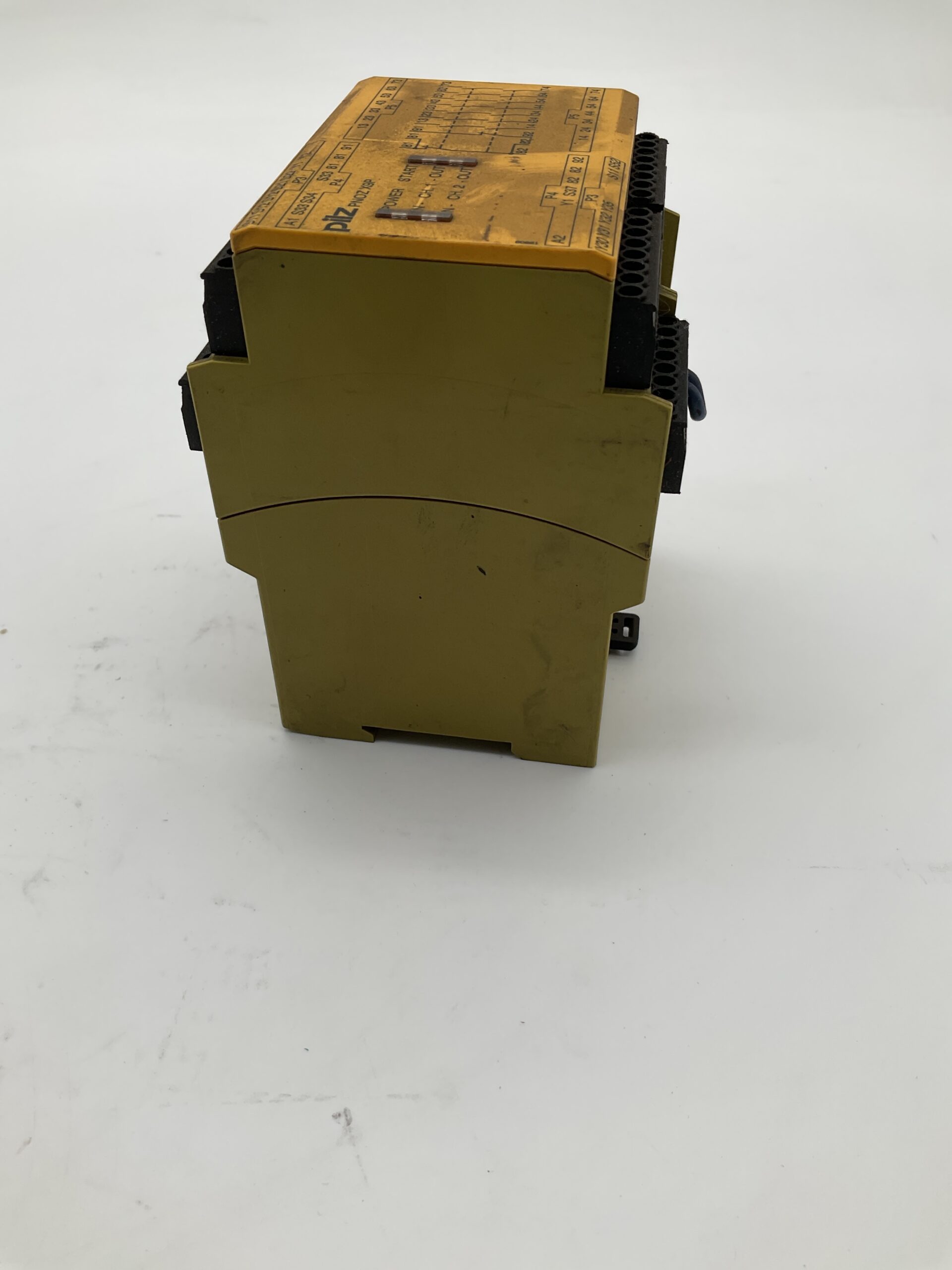 PILZ 777609 PNOZ X9P Safety Relay 24VDC 7NO 2NC USED 2