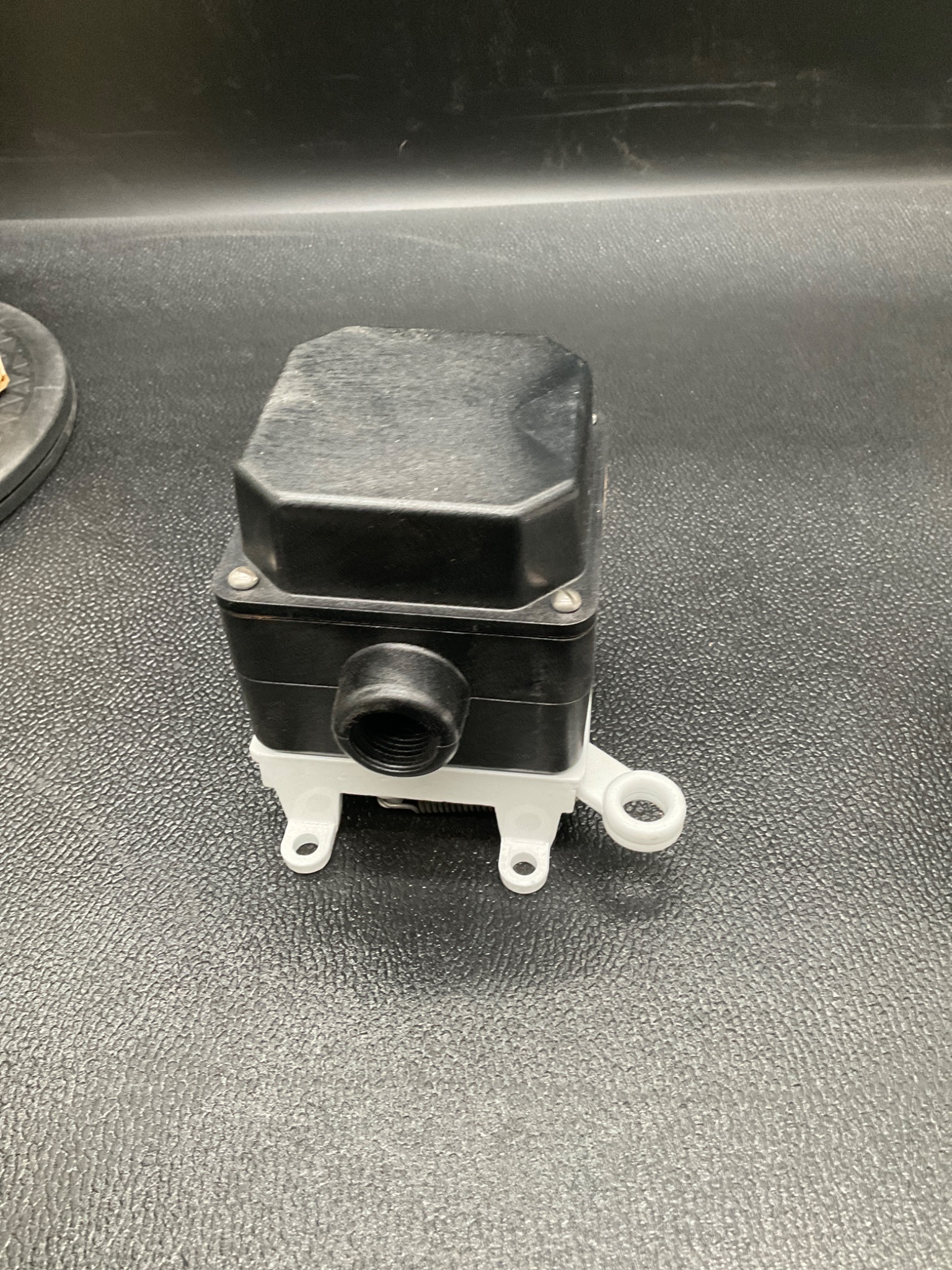 REES 04945-000 Rope Operated Sequence Switch 4X Outdoor NEW 4