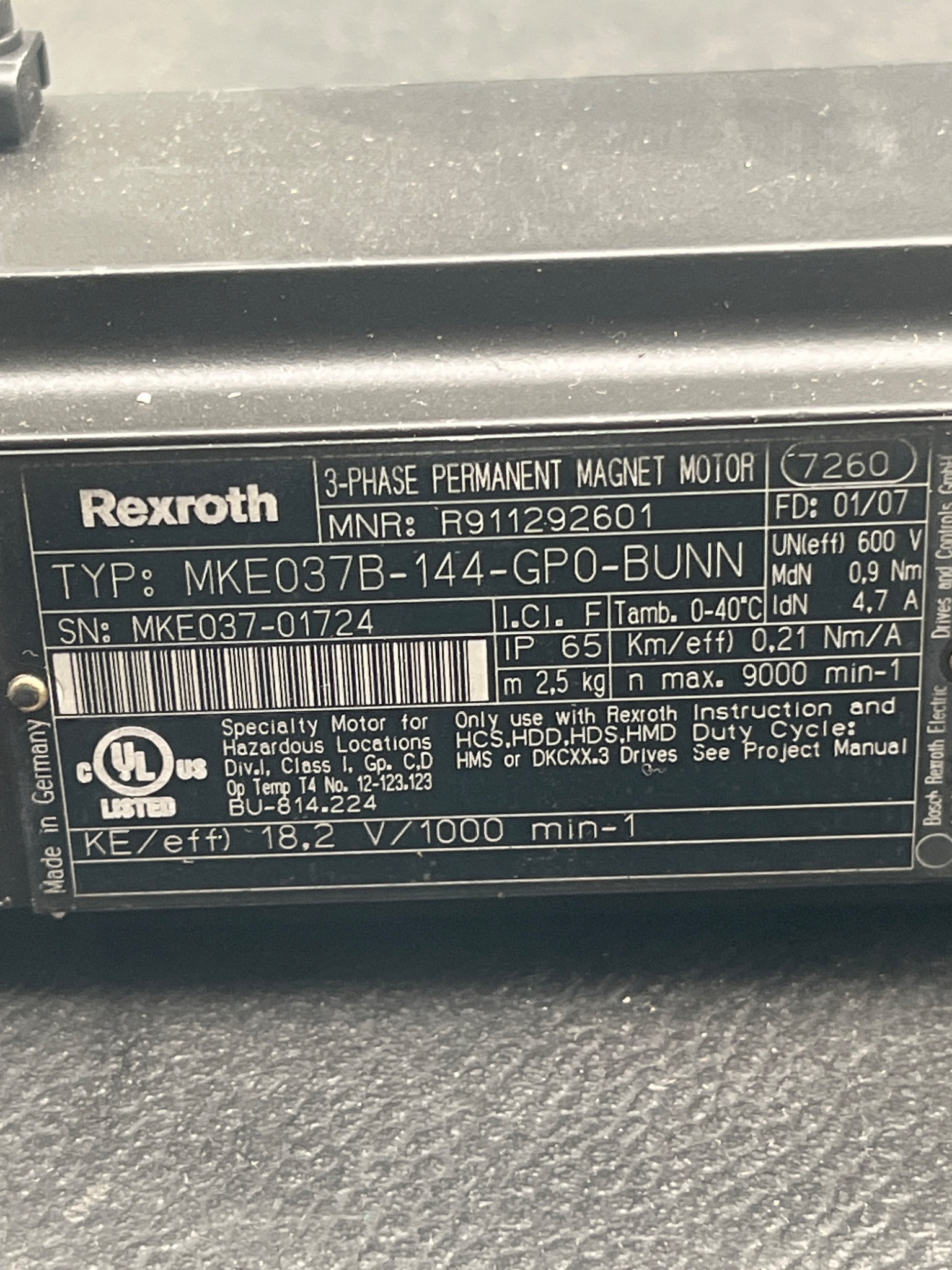 REXROTH MKE037B-144-GP0-BUNN Servo Motor 3-Phase NEW 4