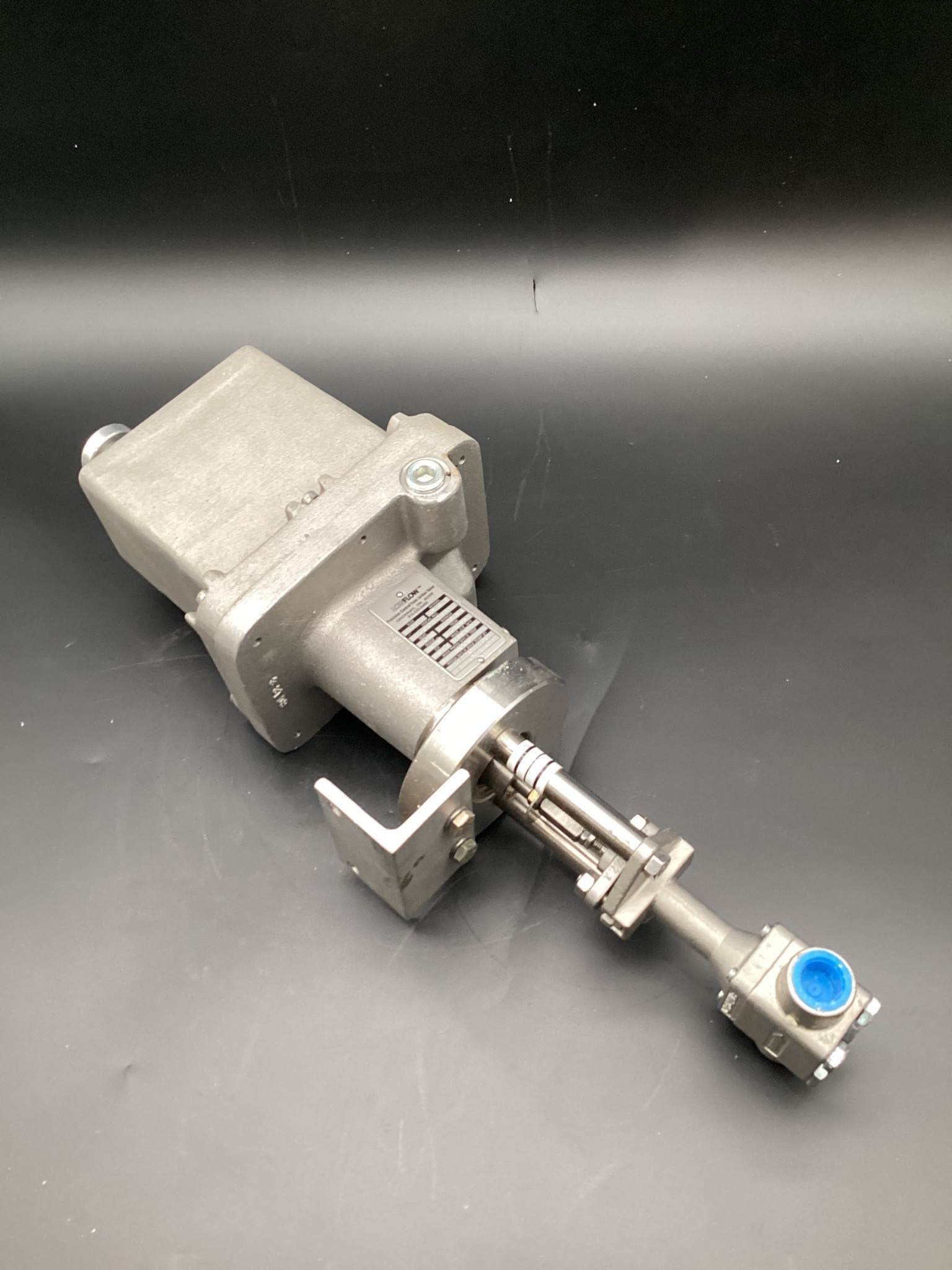 ROTORK MV-1010-D-1-0.05/100-0.09-1.375-TJ012 Electric Valve Actuator w/ Valve NEW 1