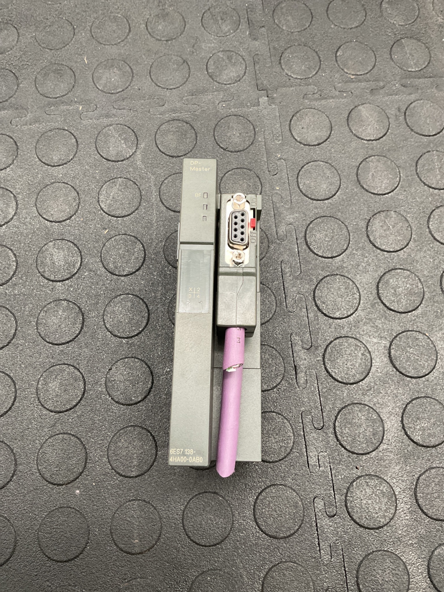 SIEMENS 6ES7 138-4HA00-0AB0 SIMATIC ET200S PROFIBUS Interface Module USED 0