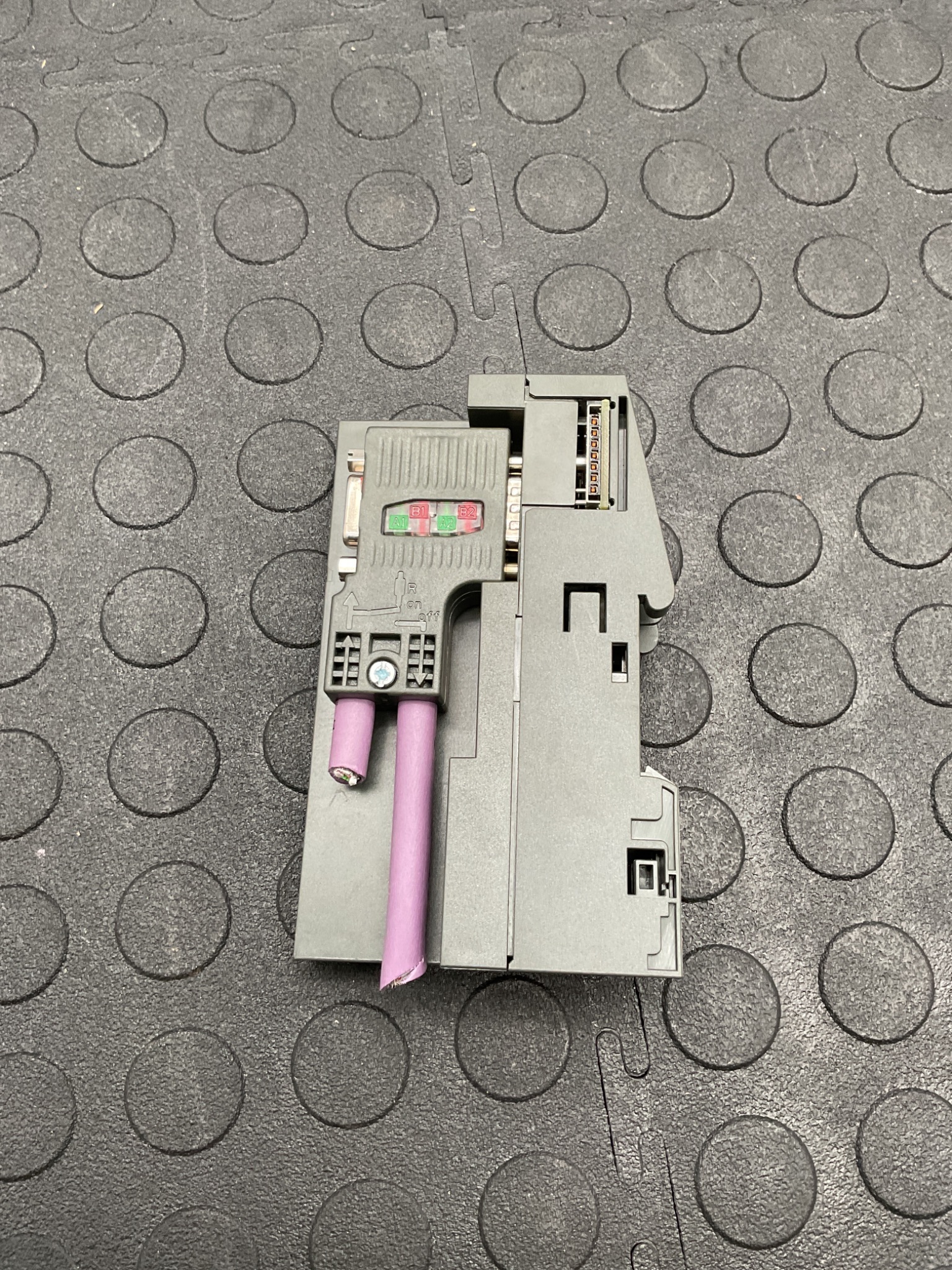 SIEMENS 6ES7 138-4HA00-0AB0 SIMATIC ET200S PROFIBUS Interface Module USED 1