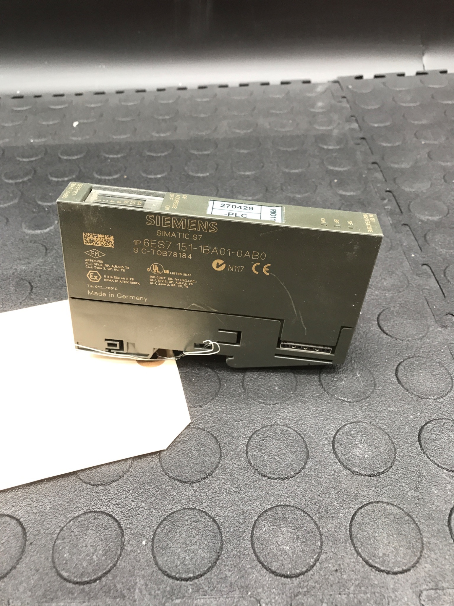 SIEMENS 6ES7 151-1BA01-0AB0 SIMATIC ET200S PROFIBUS Interface Module USED 1