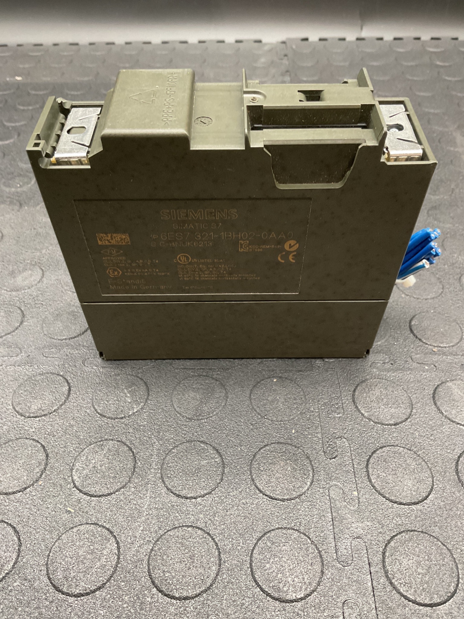 SIEMENS 6ES7 321-1BH02-0AA0 SIMATIC S7-300 Digital Input Module 24VDC USED 1