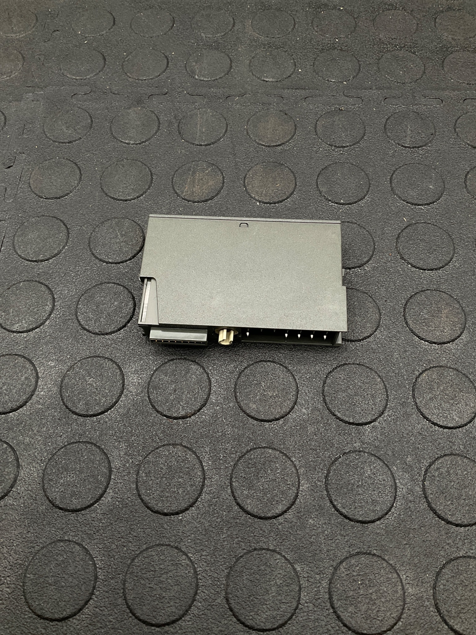 SIEMENS 6ES7 138-4CB11-0AB0 SIMATIC ET200S PM-E Power Module USED 3