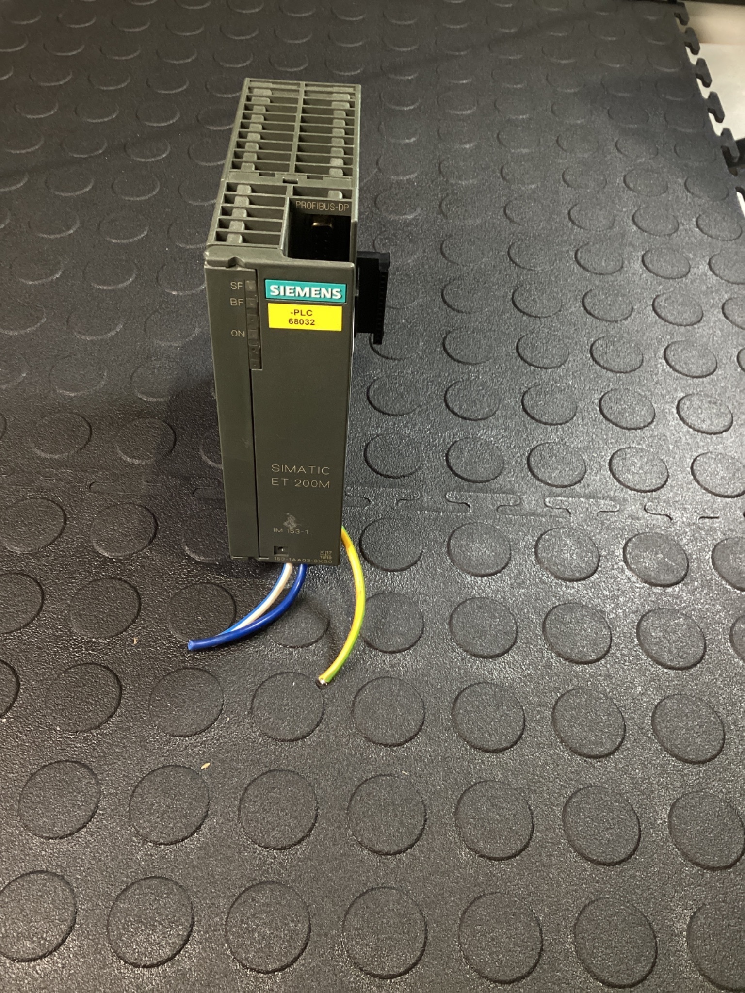 SIEMENS 6ES7 153-1AA03-0XB0 SIMATIC ET200M PROFIBUS Interface Module USED 2