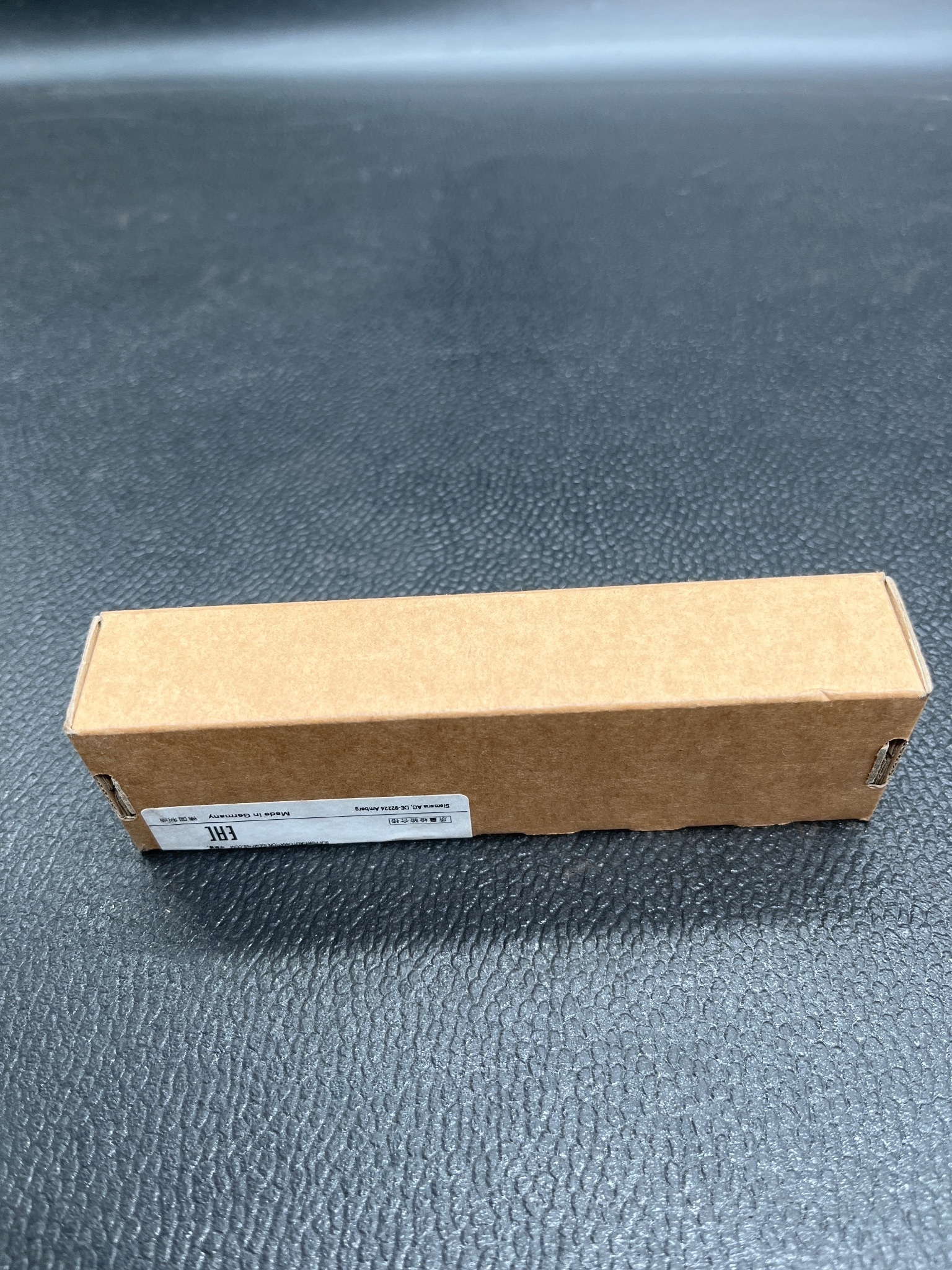 SIEMENS 6ES7 392-1BJ00-0AA0 SIMATIC S7-300 Front Connector Module NEW 3