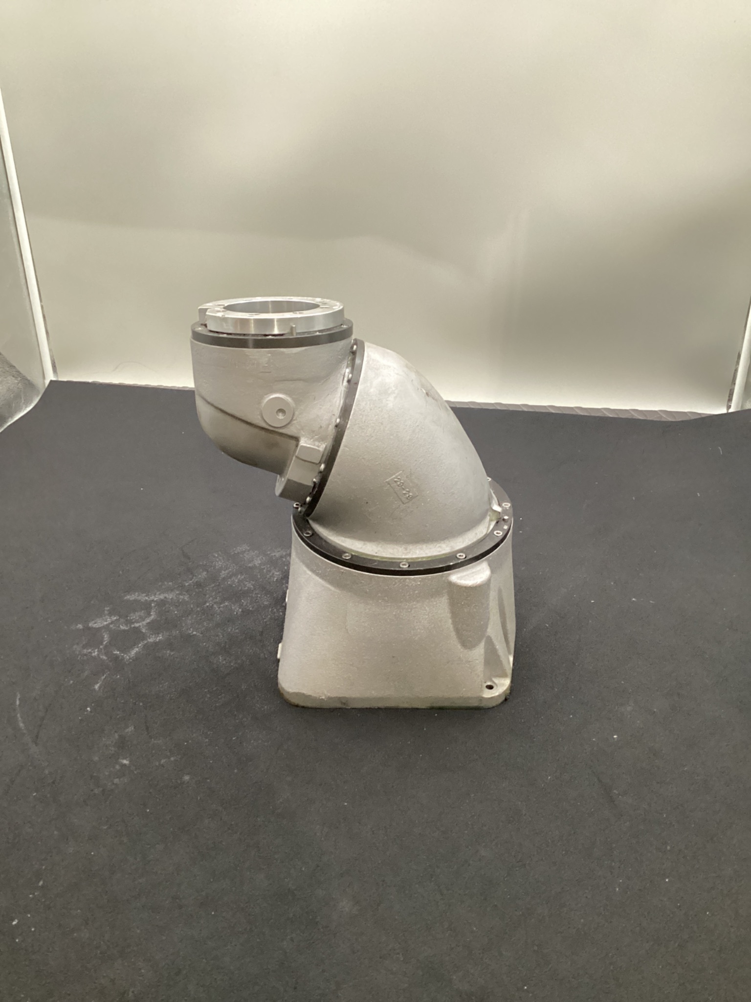 FANUC EO-3461-012-014 P-250iA/15 ROBOT WRIST ASSEMBLY 6TH AXIS USED 1