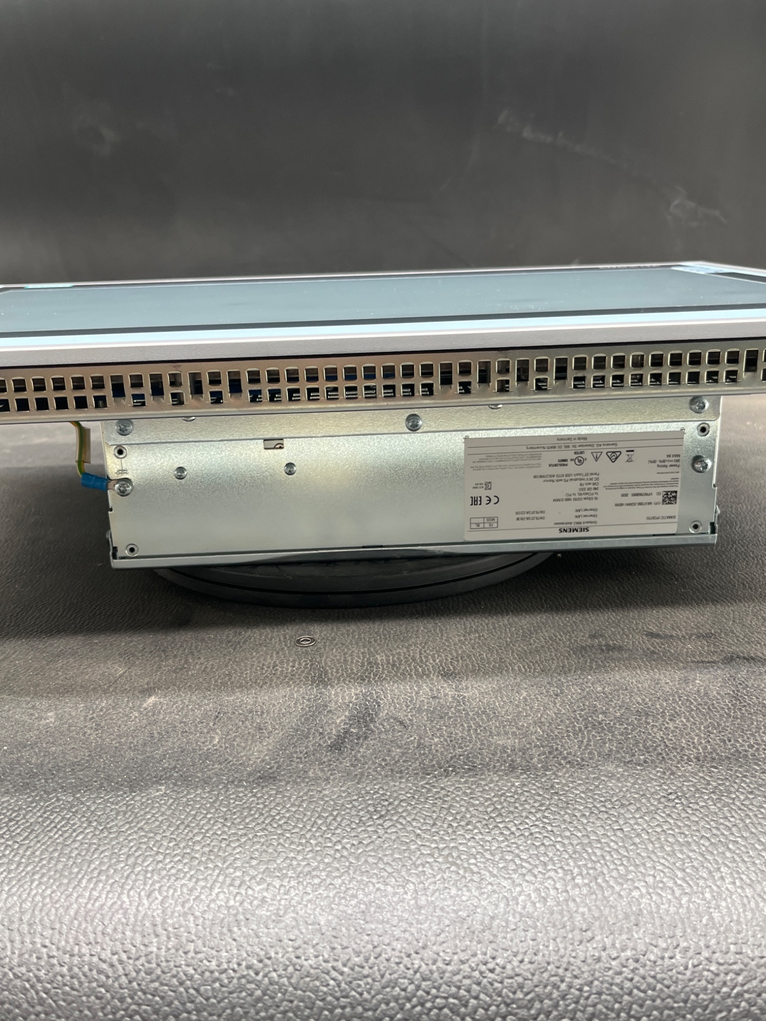 SIEMENS 6AV7260‑2GM41‑0BX6 SIMATIC IPC677D 22" Touch Panel PC USED 6