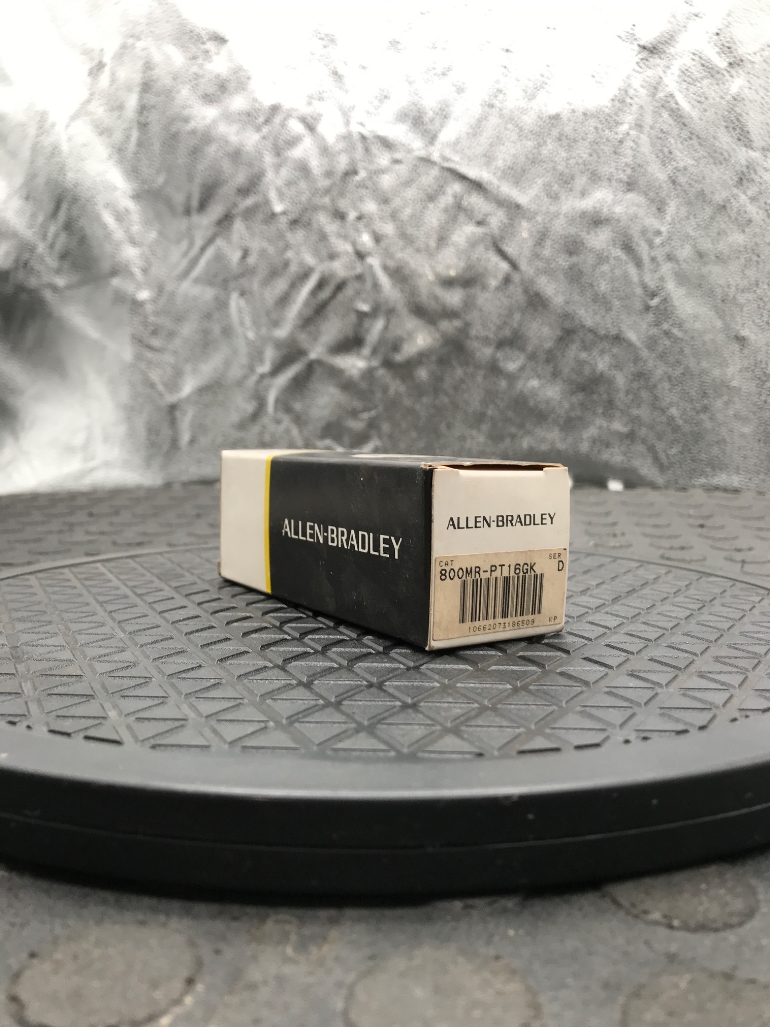 Allen-Bradley 800MR-PT16GK Incandescent Lamp 6V Pilot Light NEW 1