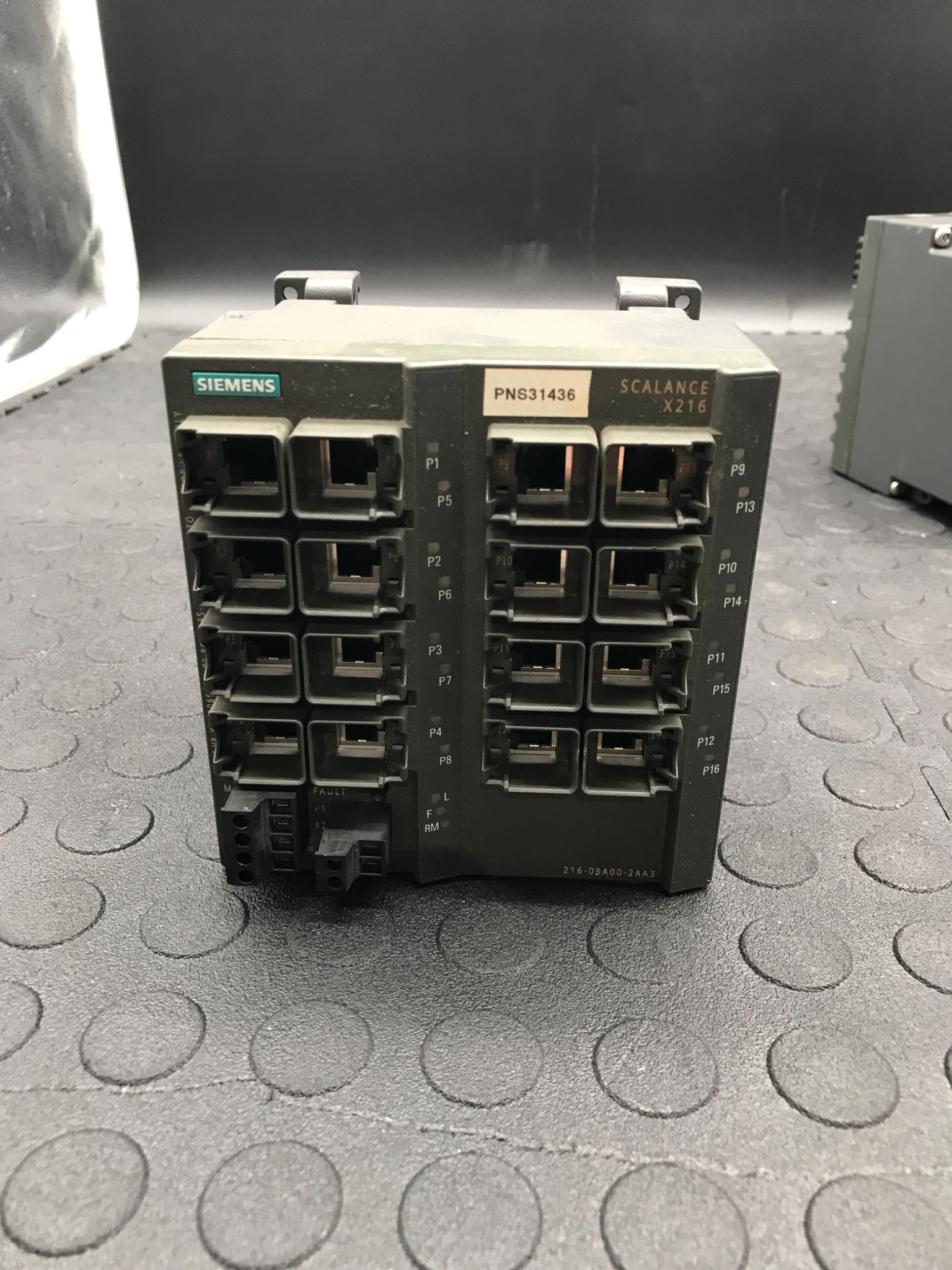 SIEMENS 6GK5216-0BA00-2AA3 SCALANCE X216 Ethernet Switch USED 0