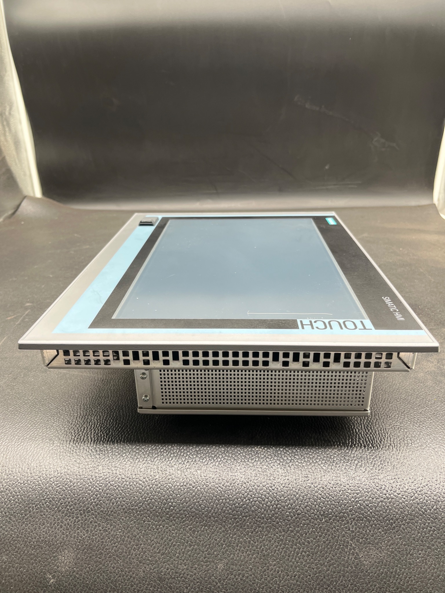 SIEMENS 6AV7240‑3BC07‑0HA0 SIMATIC IPC477D 15" Touch Panel PC USED 1
