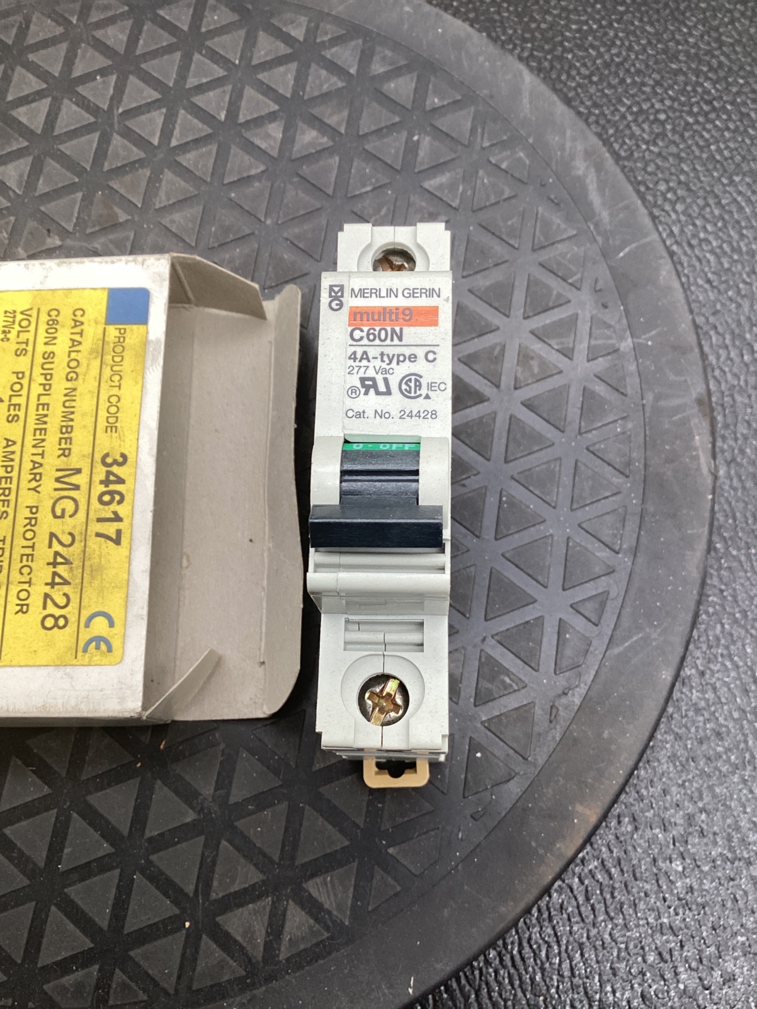 SQUARE D MG24428 C60N Supplementary Protector 4A 1-Pole NEW 2