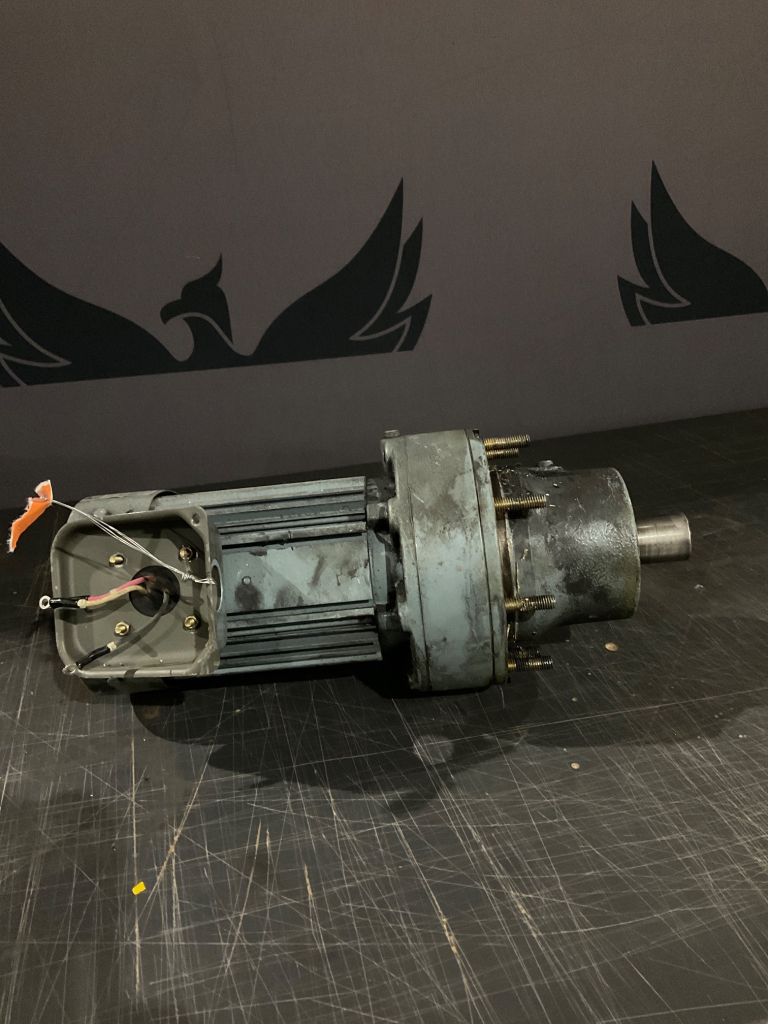 SUMITOMO TC-F Induction Gearmotor 1/2HP 200V USED 4