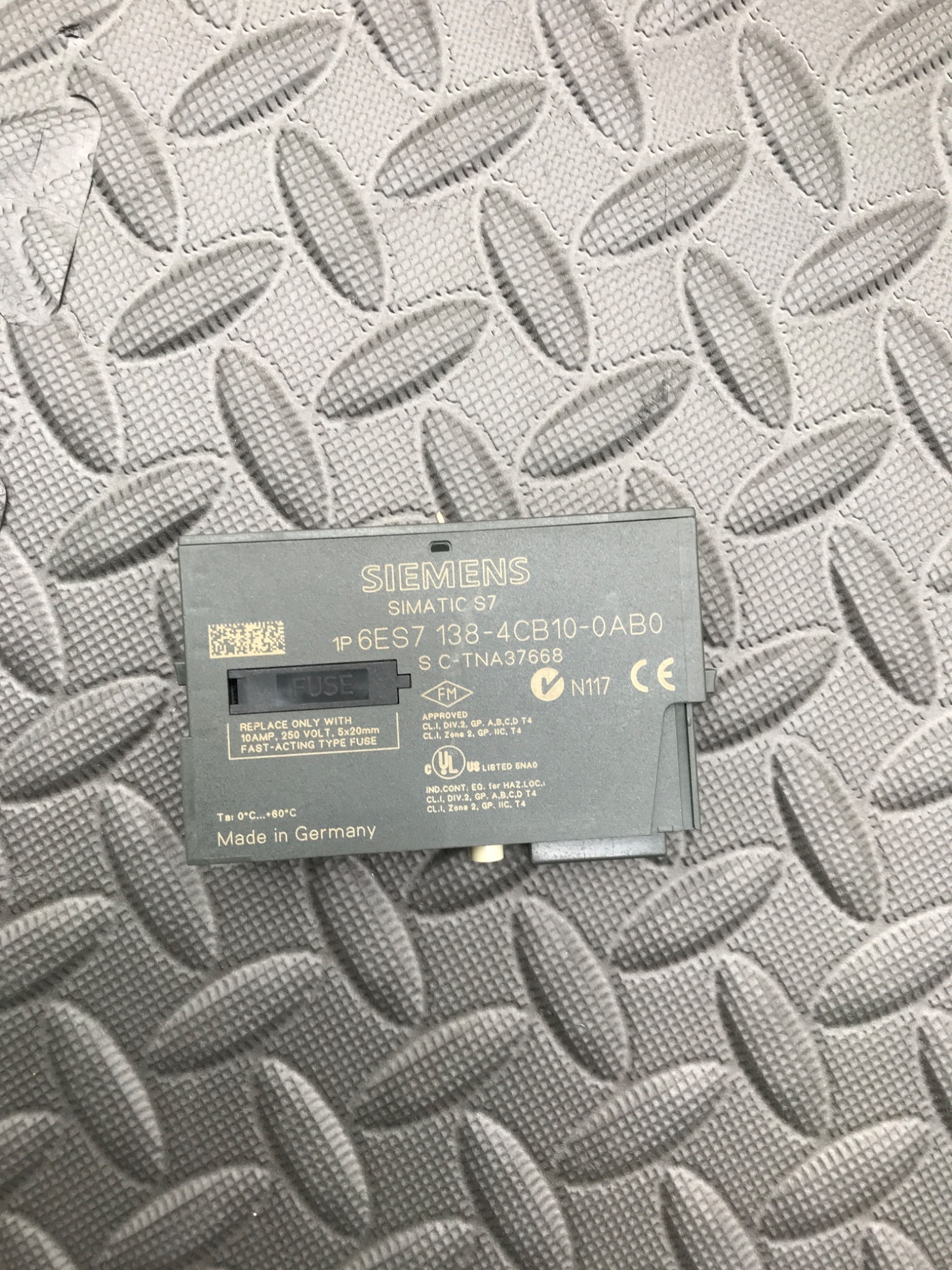 SIEMENS 6ES7 138-4CB10-0AB0 SIMATIC ET200S Power Module USED 3