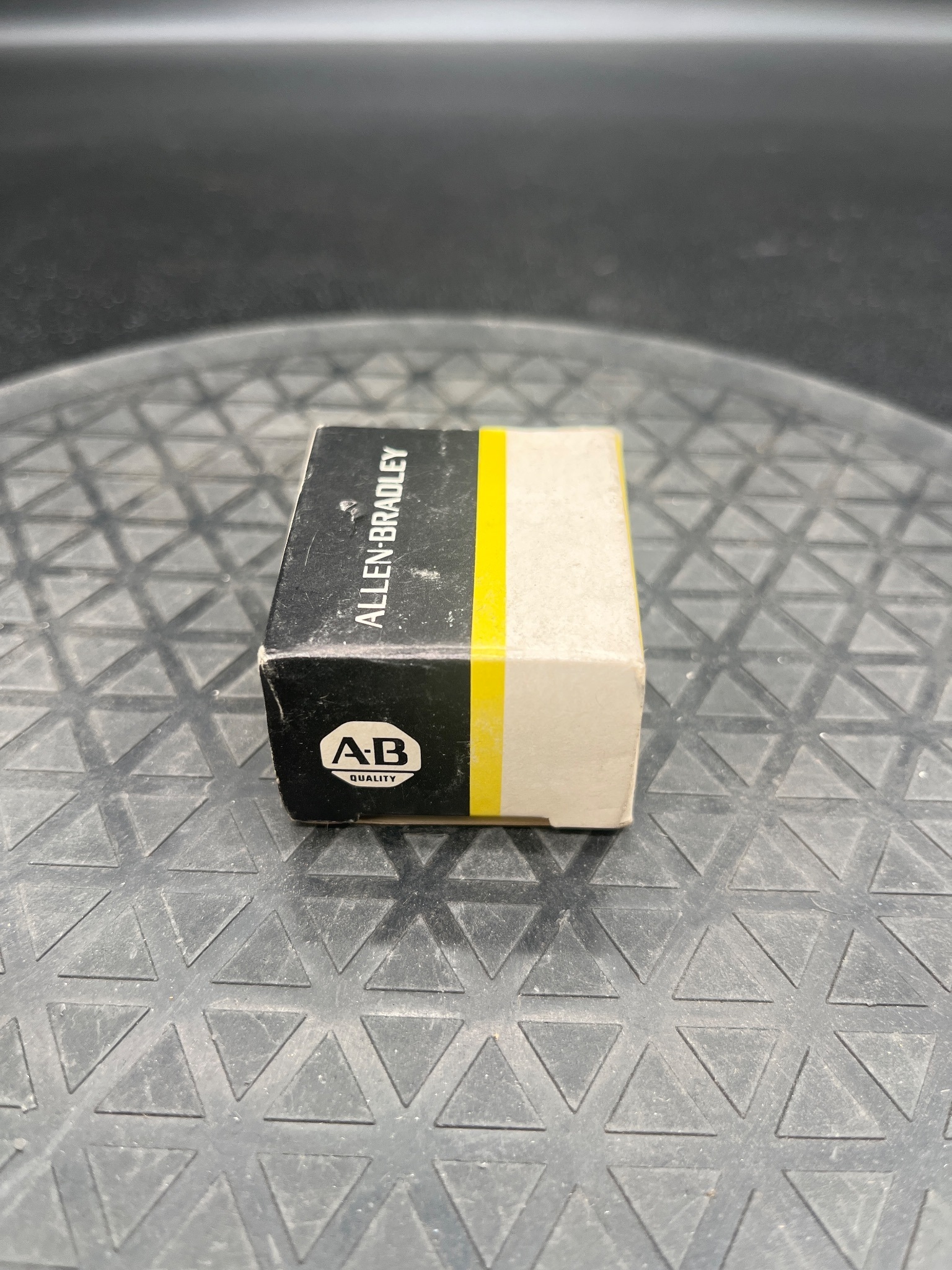 ALLEN BRADLEY W80 Overload Heater Element NEW 4