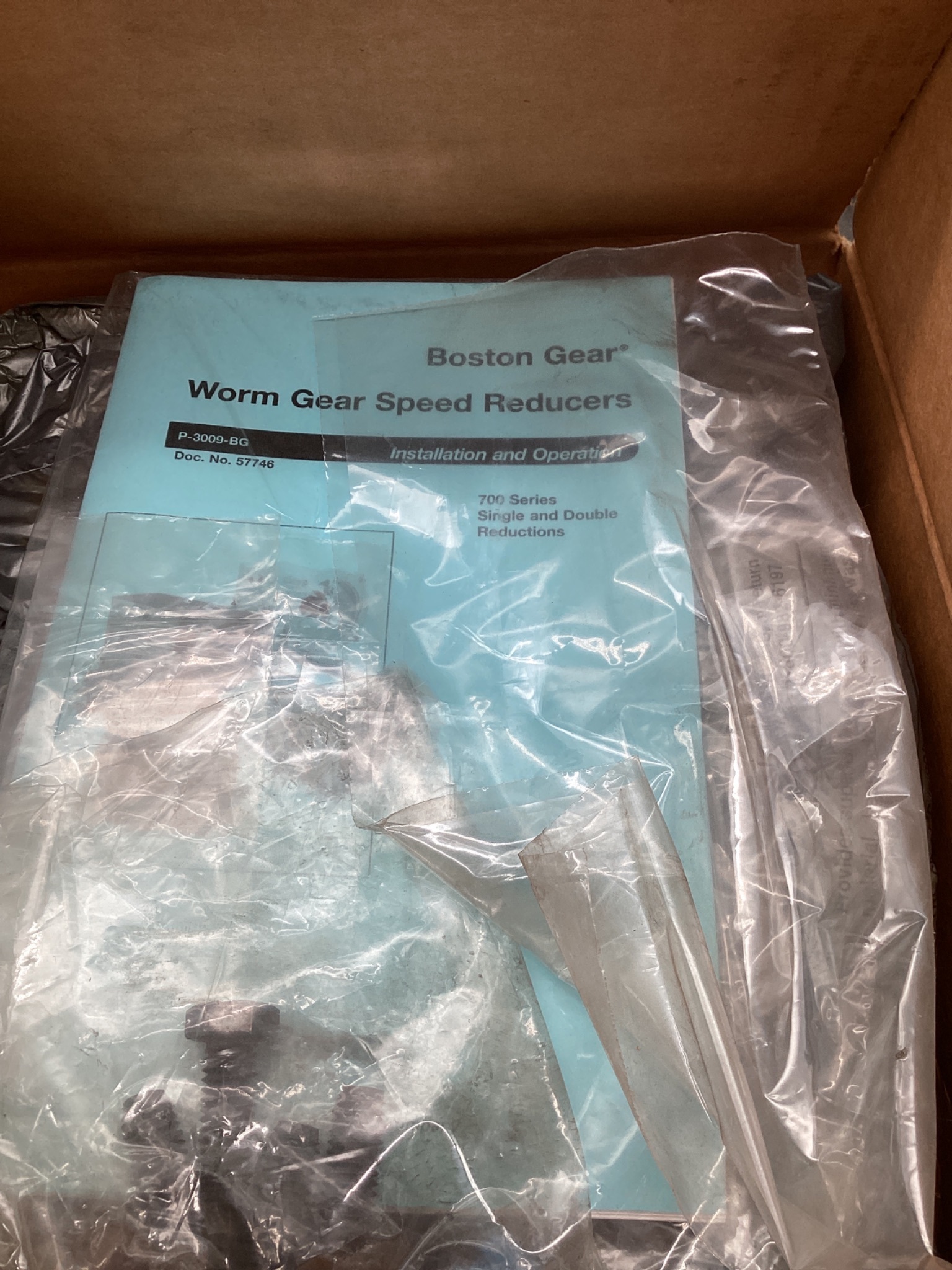 BOSTON GEAR F718-5-B7-G Worm Gear Speed Reducer 5:1 Ratio NEW 5