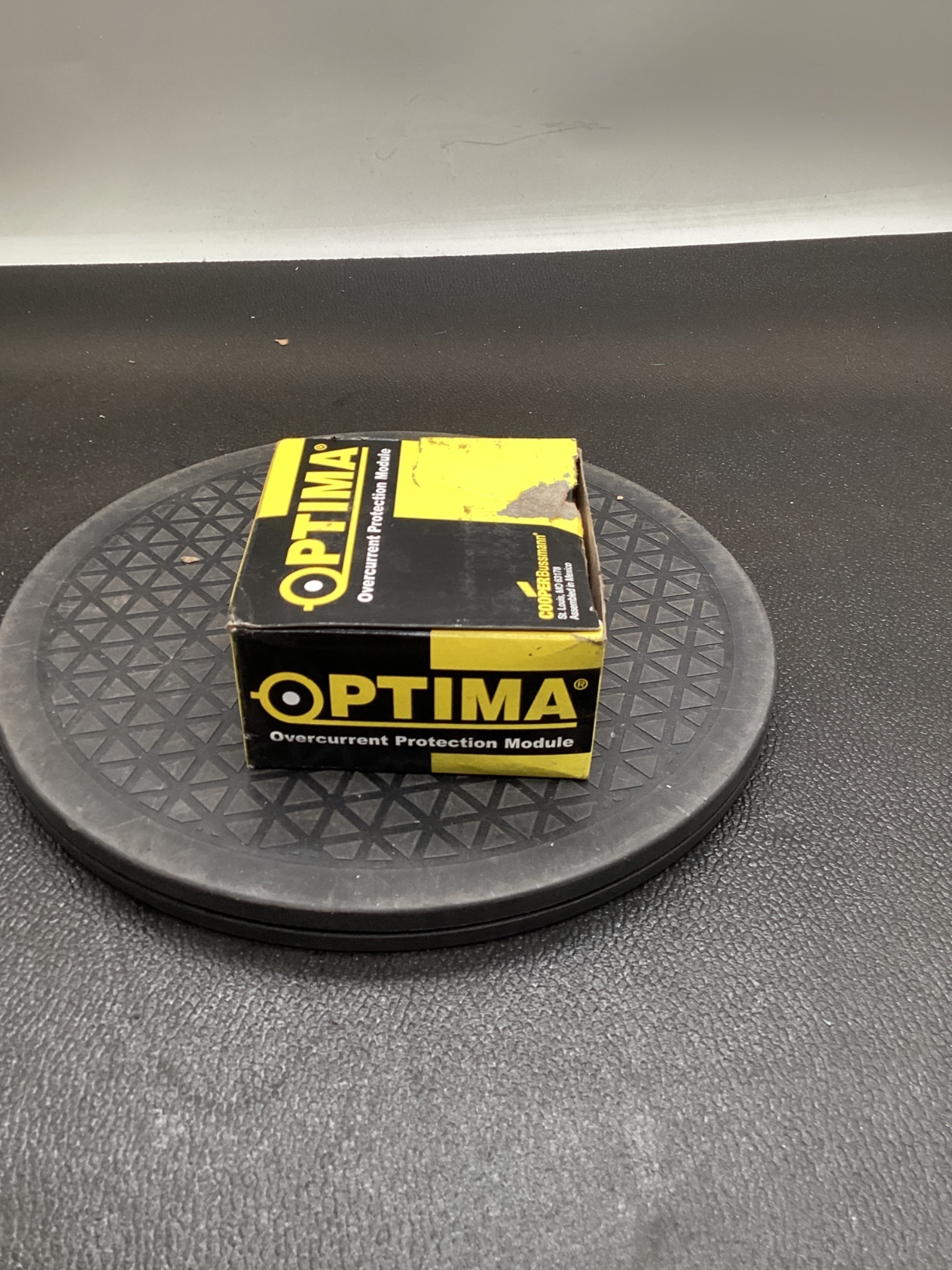 BUSSMANN OPM-1038R Optima Overcurrent Protection Module NEW 1