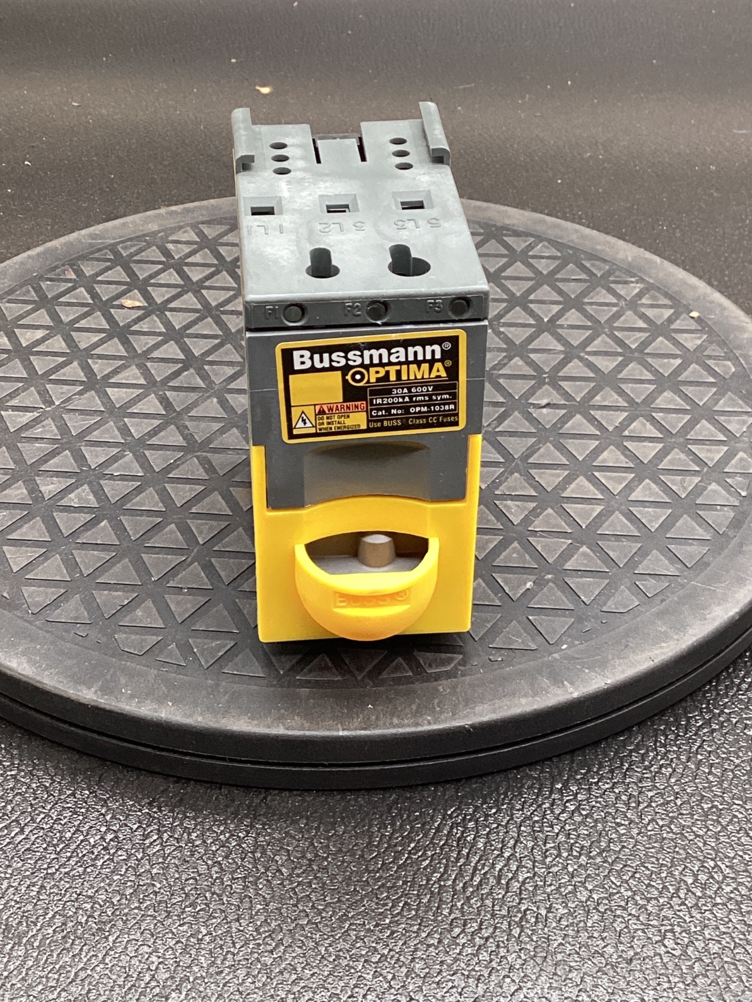 BUSSMANN OPM-1038R Optima Overcurrent Protection Module NEW 3