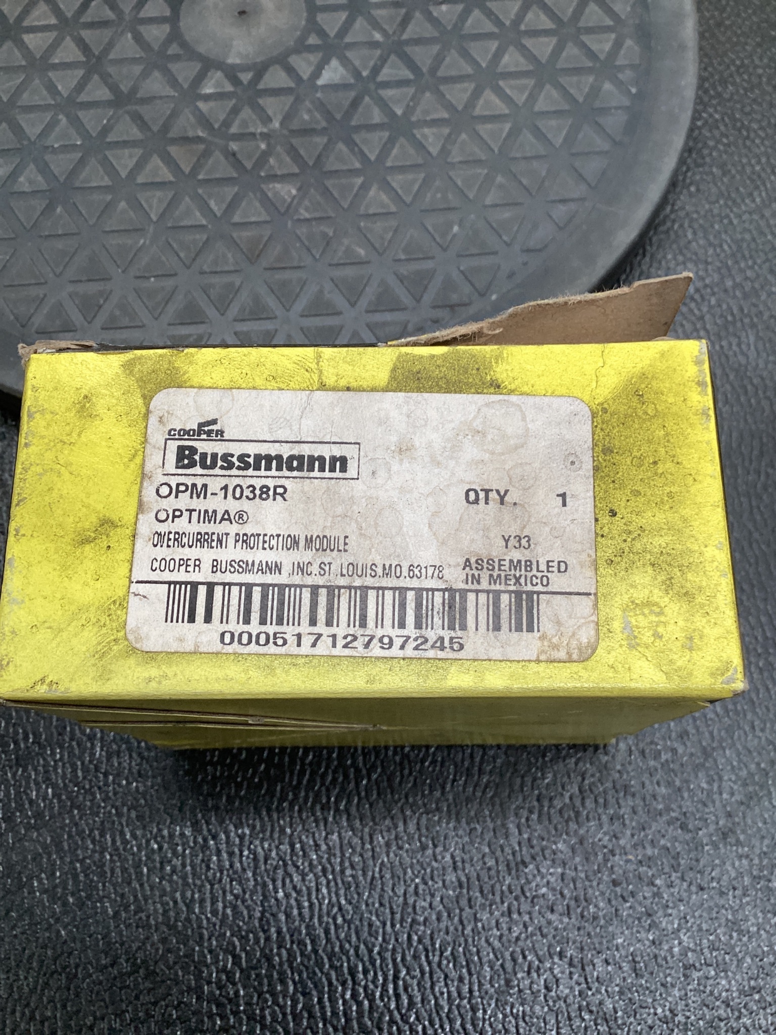 BUSSMANN OPM-1038R Optima Overcurrent Protection Module NEW 4
