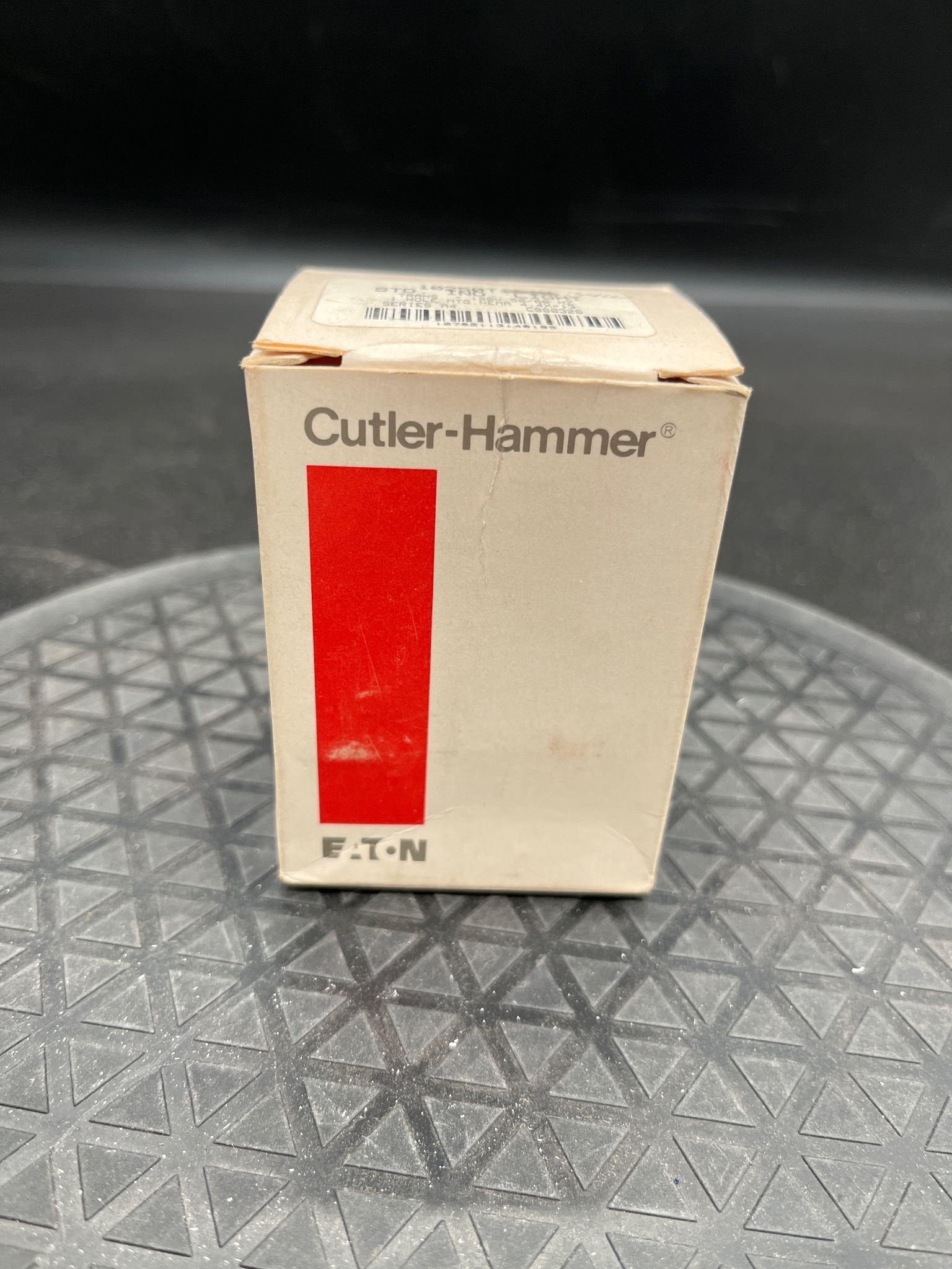 CUTLER-HAMMER 10250T34W Indicator Light 120V Panel Mount NEW 0