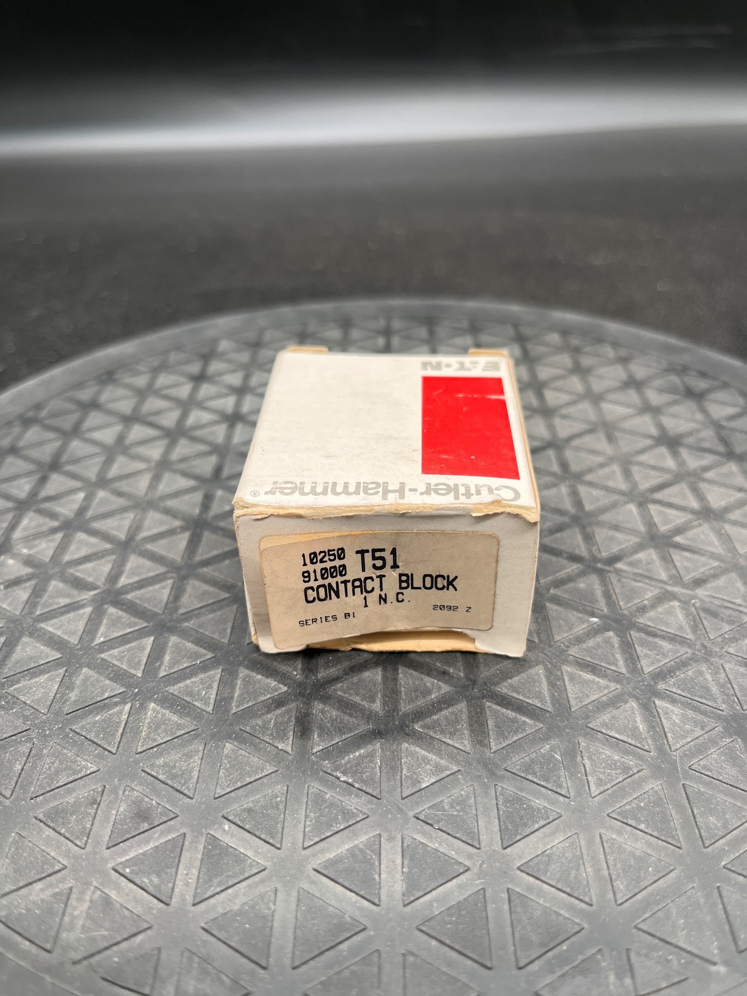 CUTLER-HAMMER 10250T51 Contact Block 1 NC NEW 0