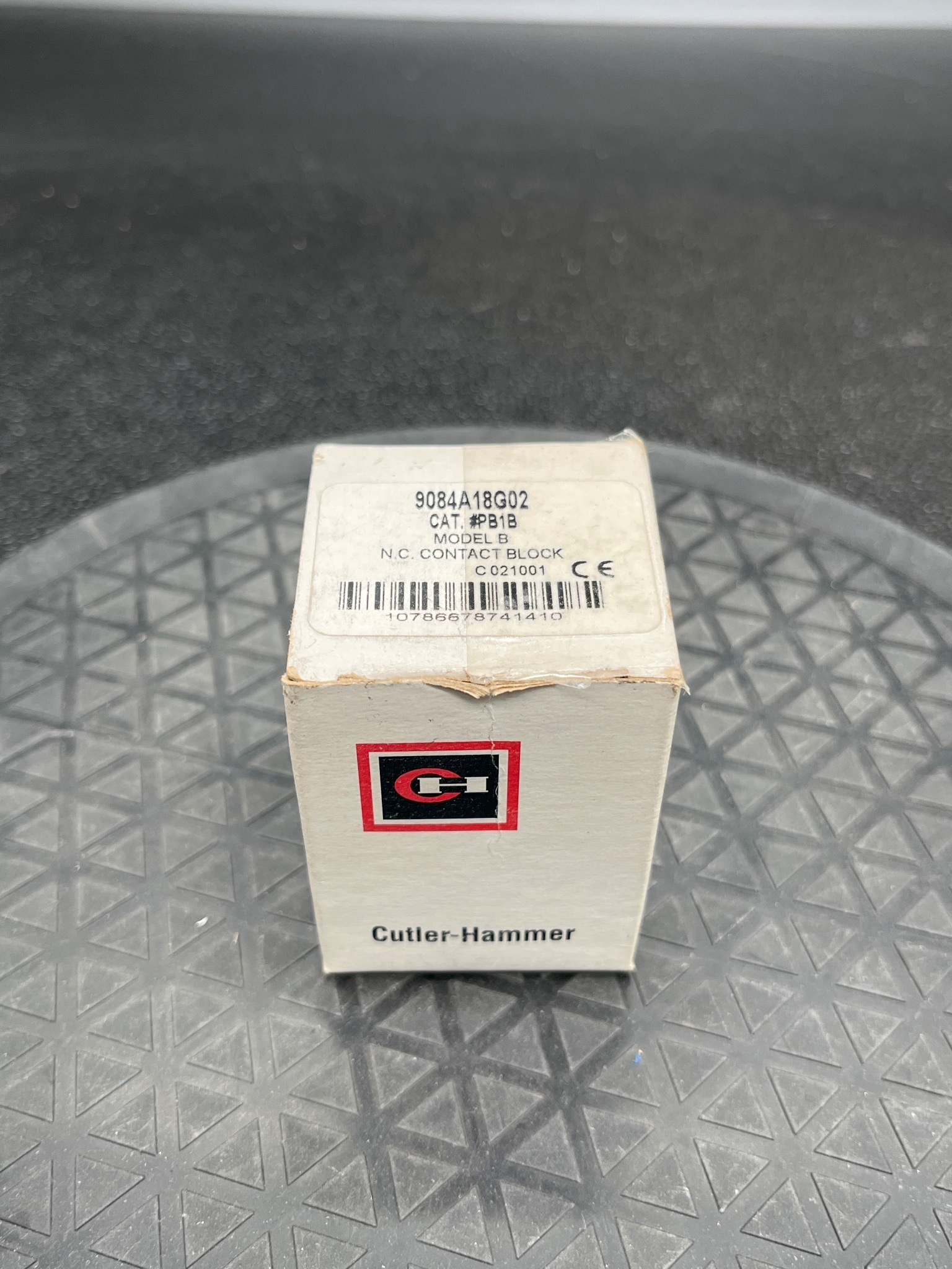 CUTLER-HAMMER 9084A18G02 Contact Block 1 NC NEW 0