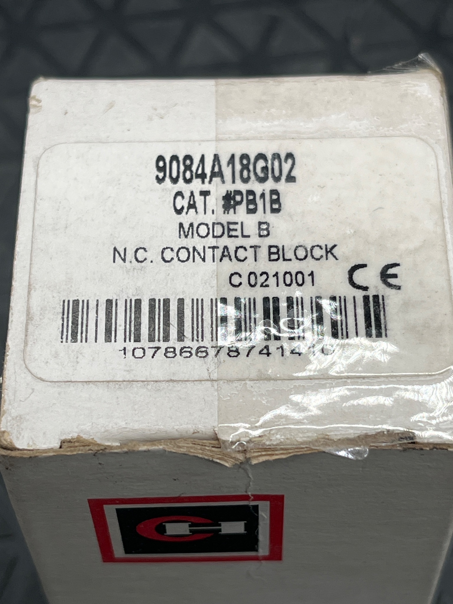 CUTLER-HAMMER 9084A18G02 Contact Block 1 NC NEW 4